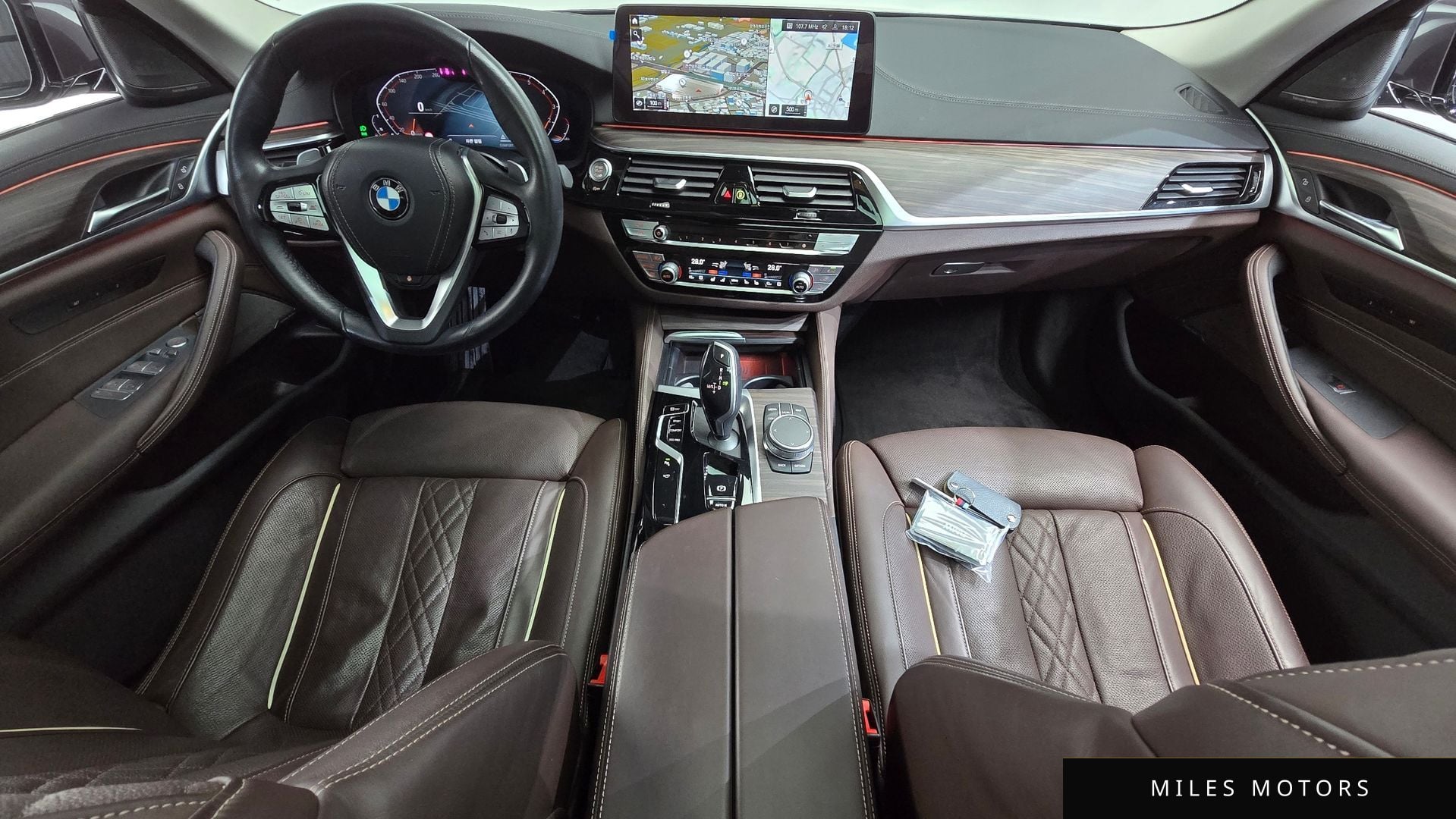 BMW 5 Series (G30) 2021 — миниатюра 7