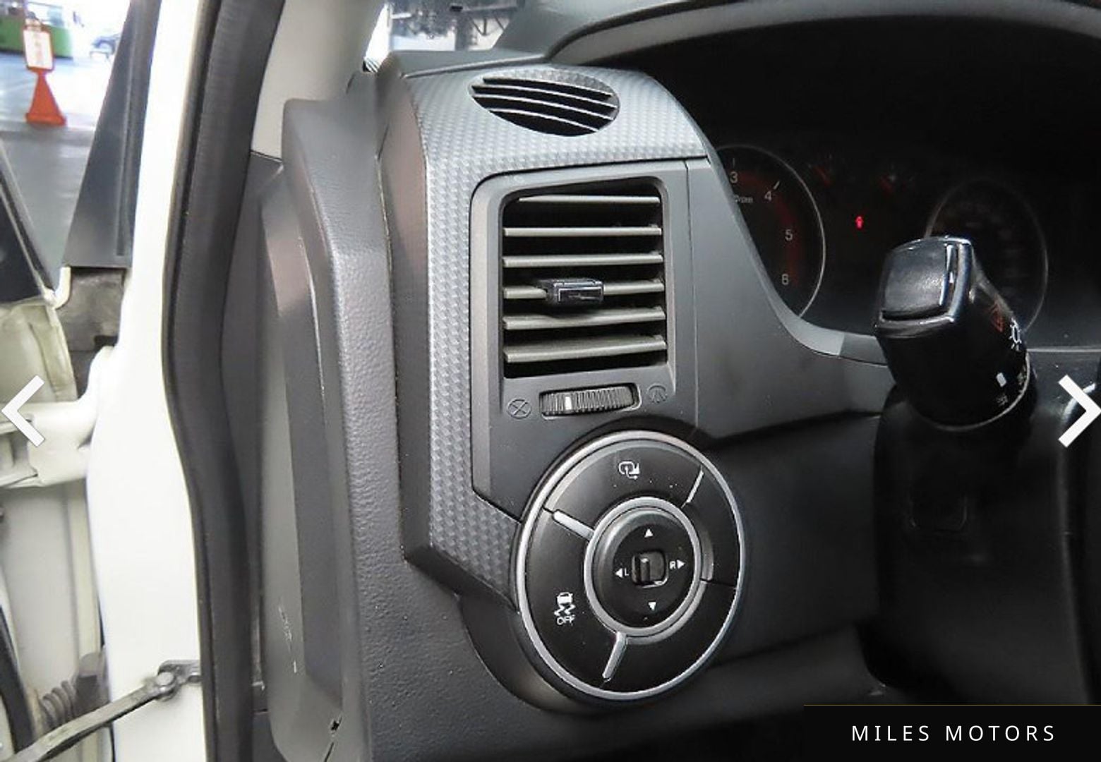 KG Mobility KORANDO 2015 — миниатюра 9