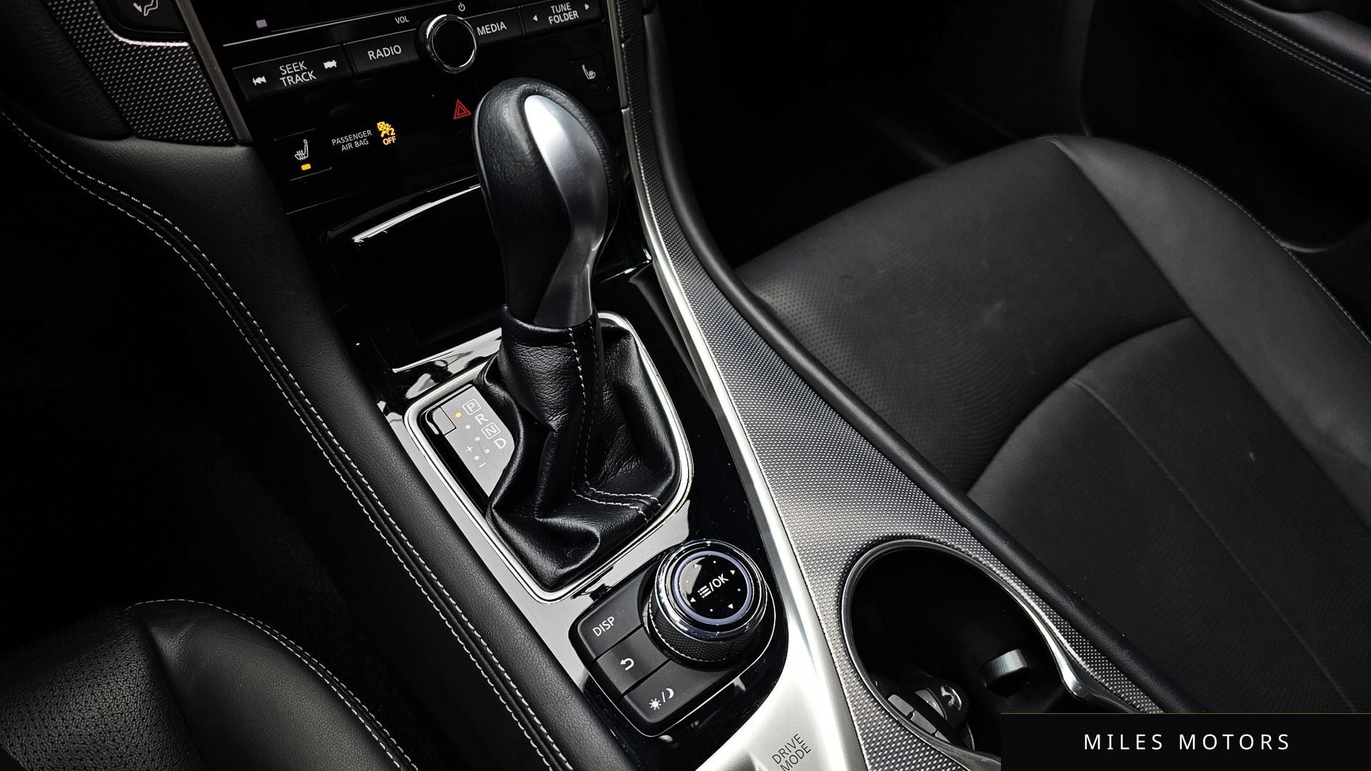 Infiniti Q50 2016 — миниатюра 9