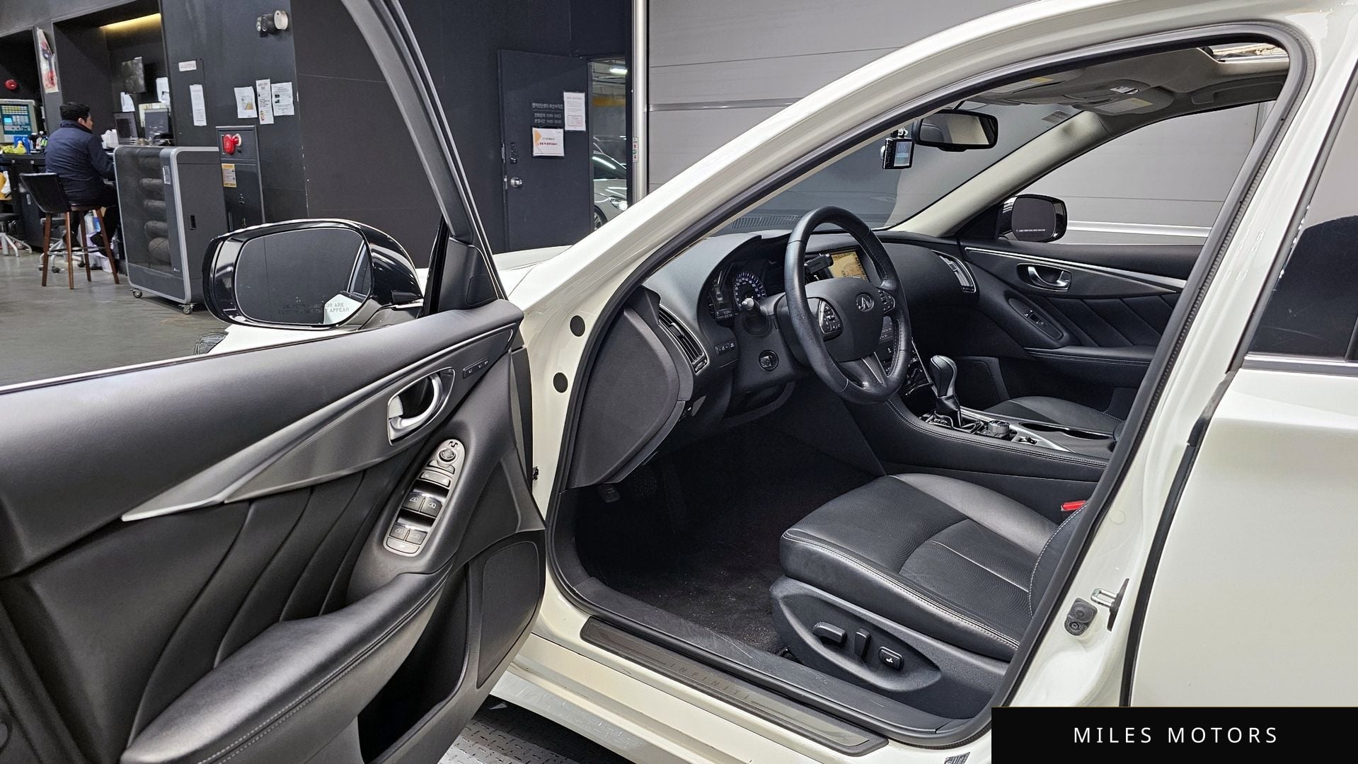 Infiniti Q50 2016 — миниатюра 11