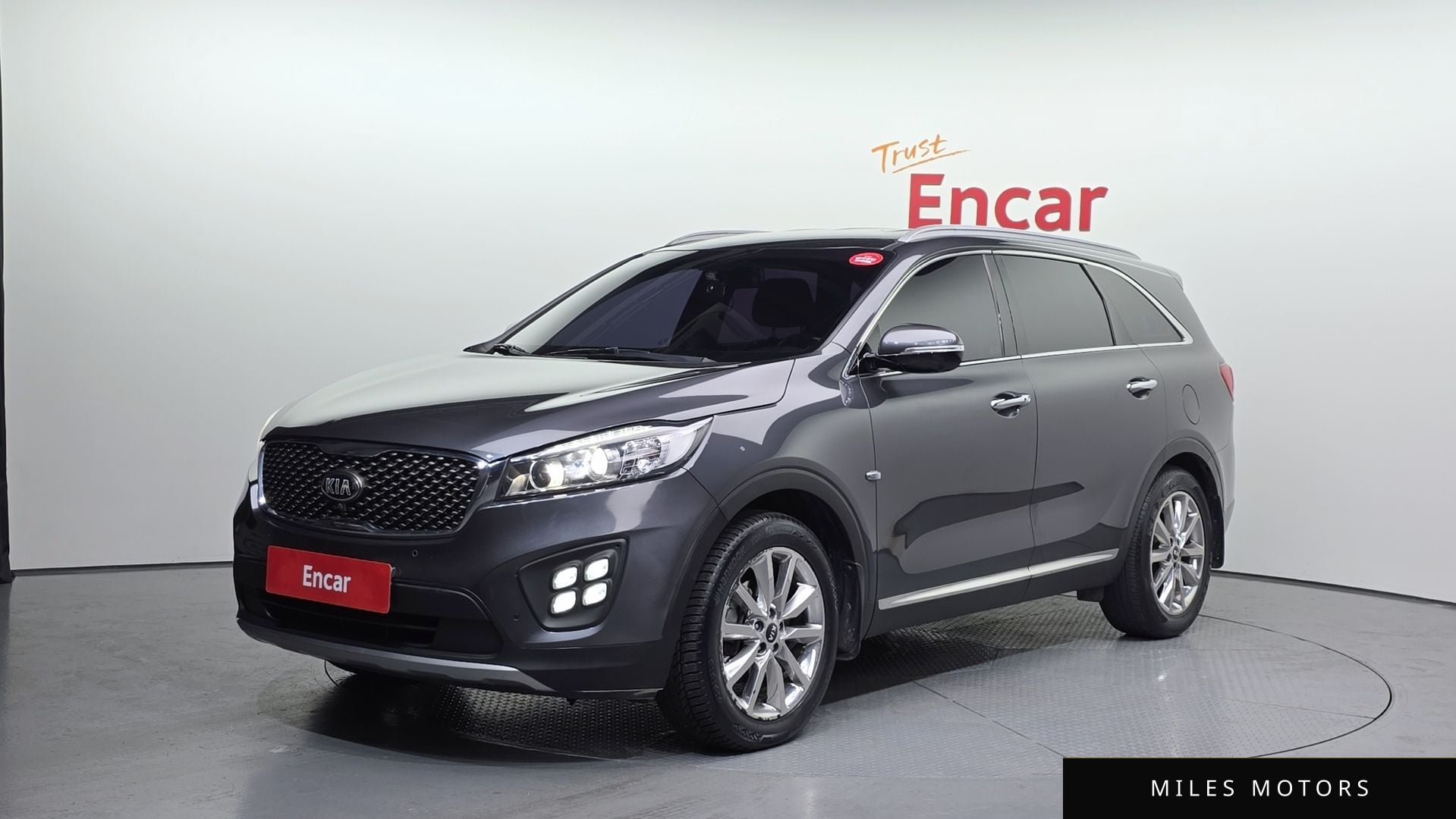 Kia Sorento 2016 — фото 1 из 12