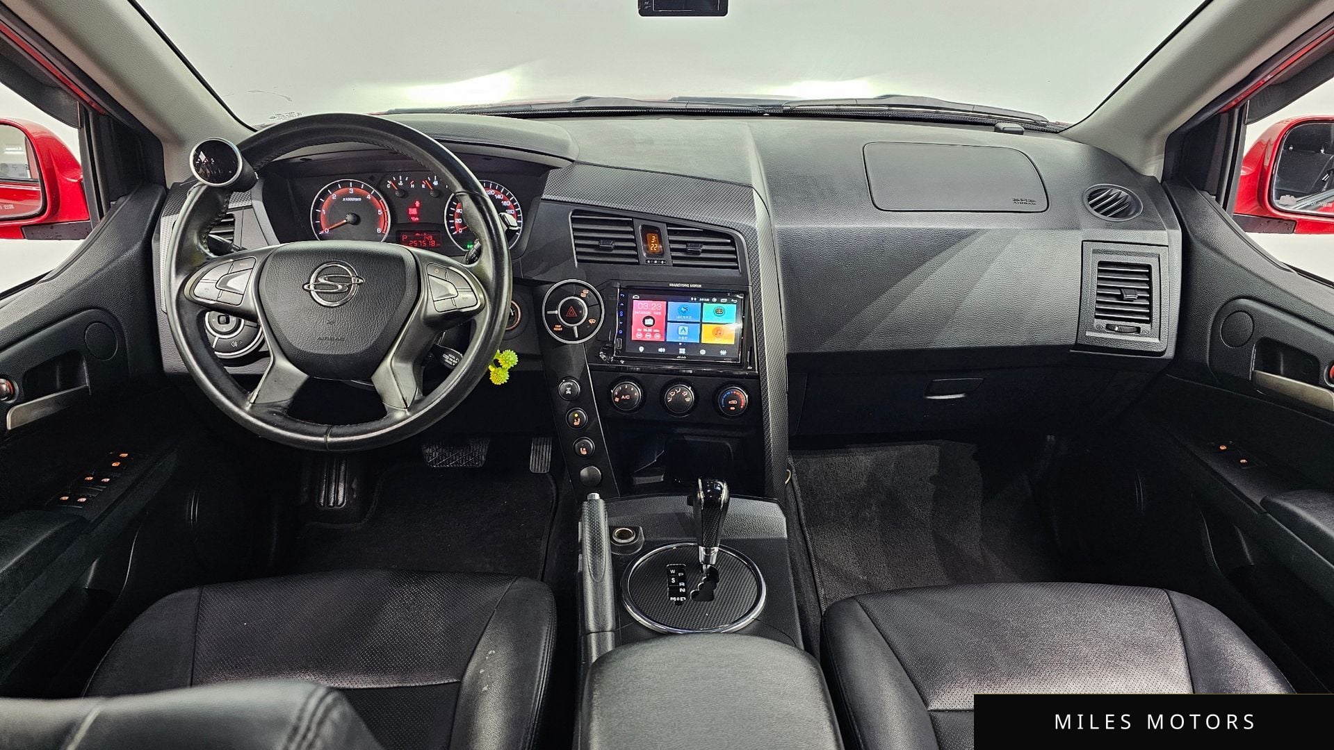 KG Mobility KORANDO 2015 — миниатюра 7