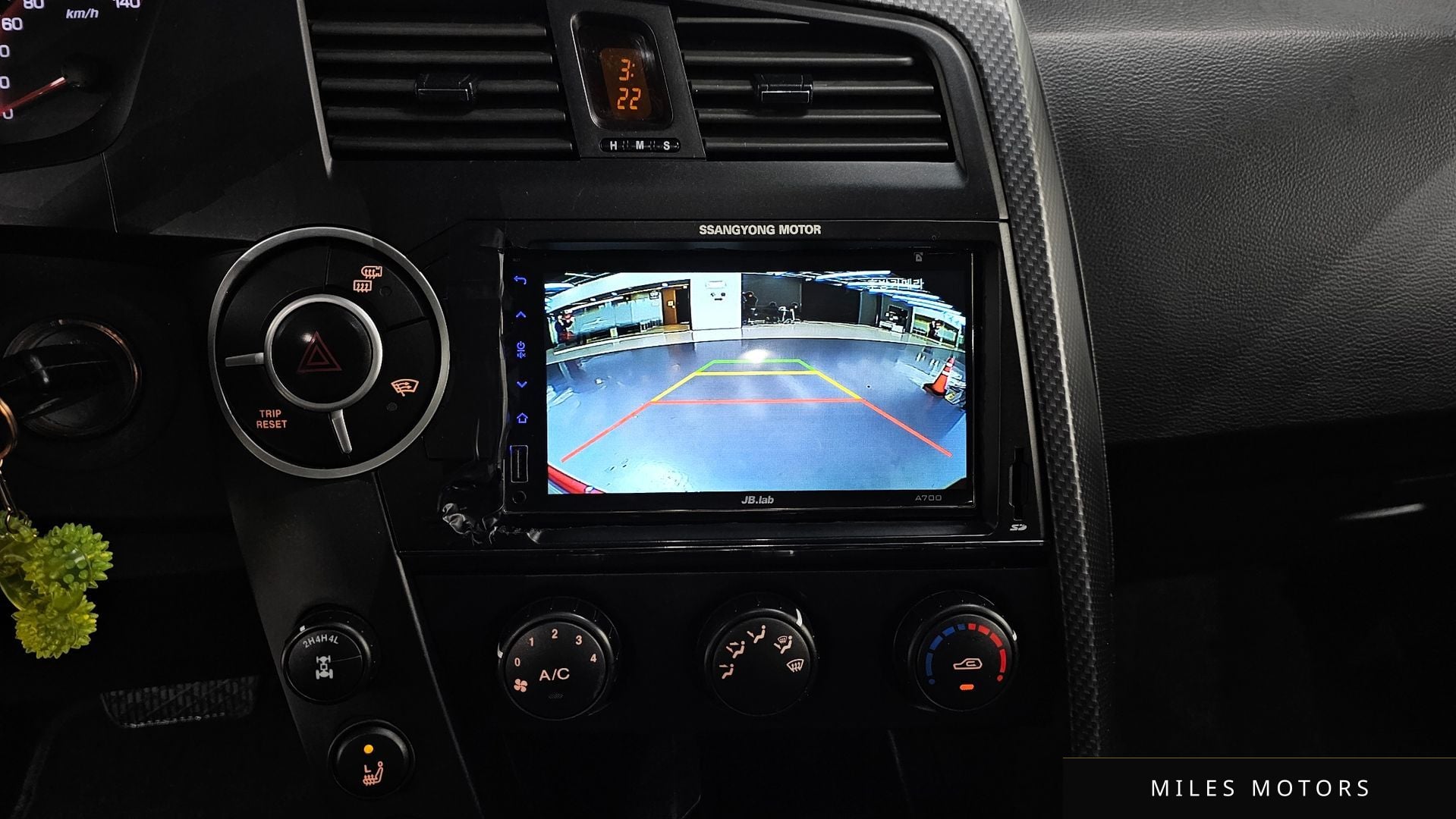 KG Mobility KORANDO 2015 — миниатюра 14