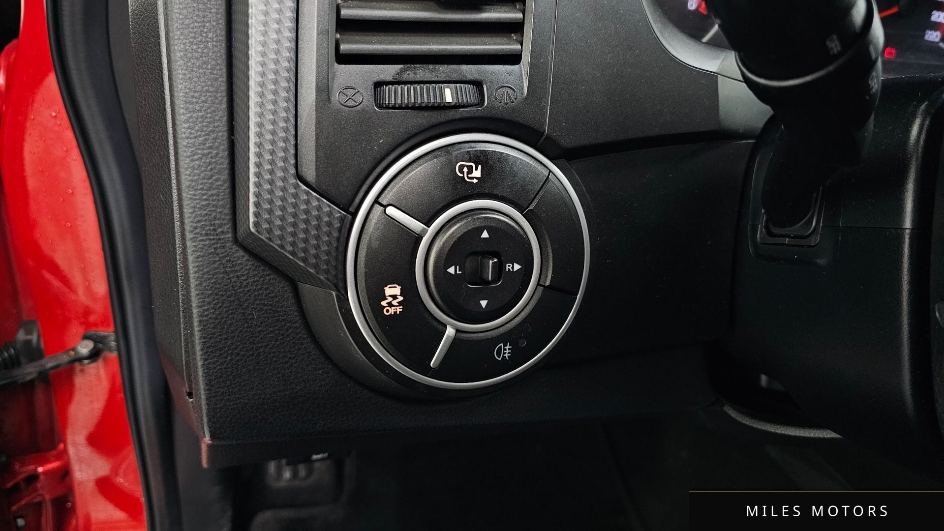 KG Mobility KORANDO 2015 — миниатюра 19