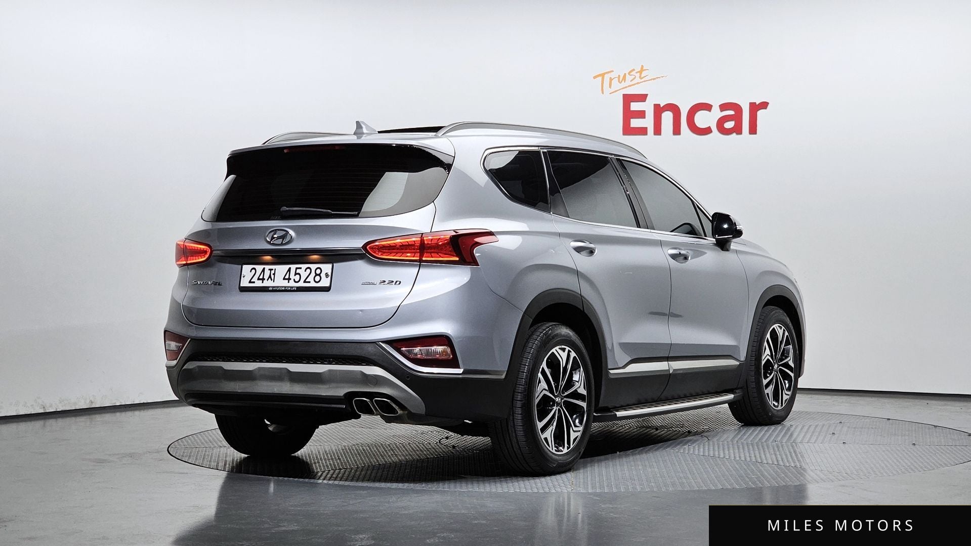 Hyundai Santafe 2019 — миниатюра 2