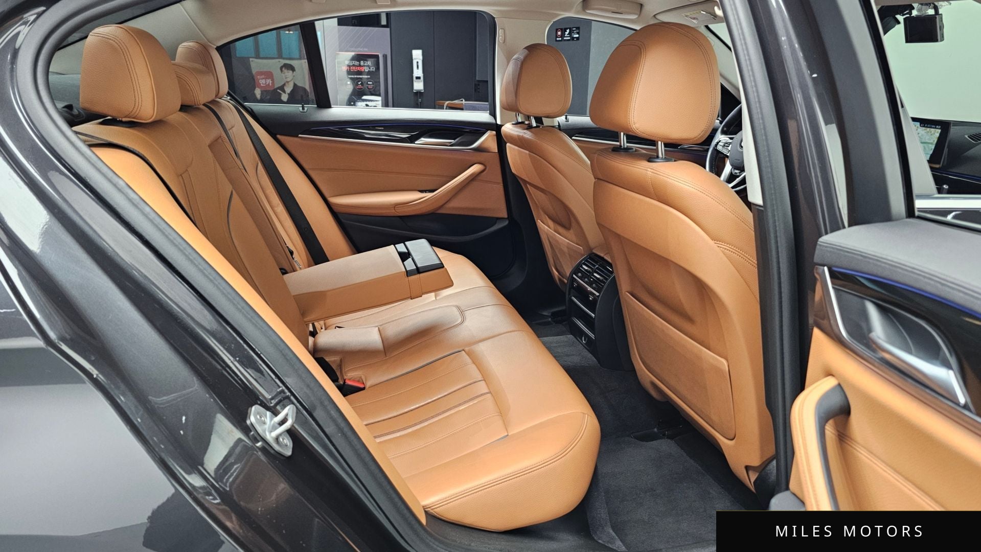 BMW 5 Series (G30) 2018 — миниатюра 12