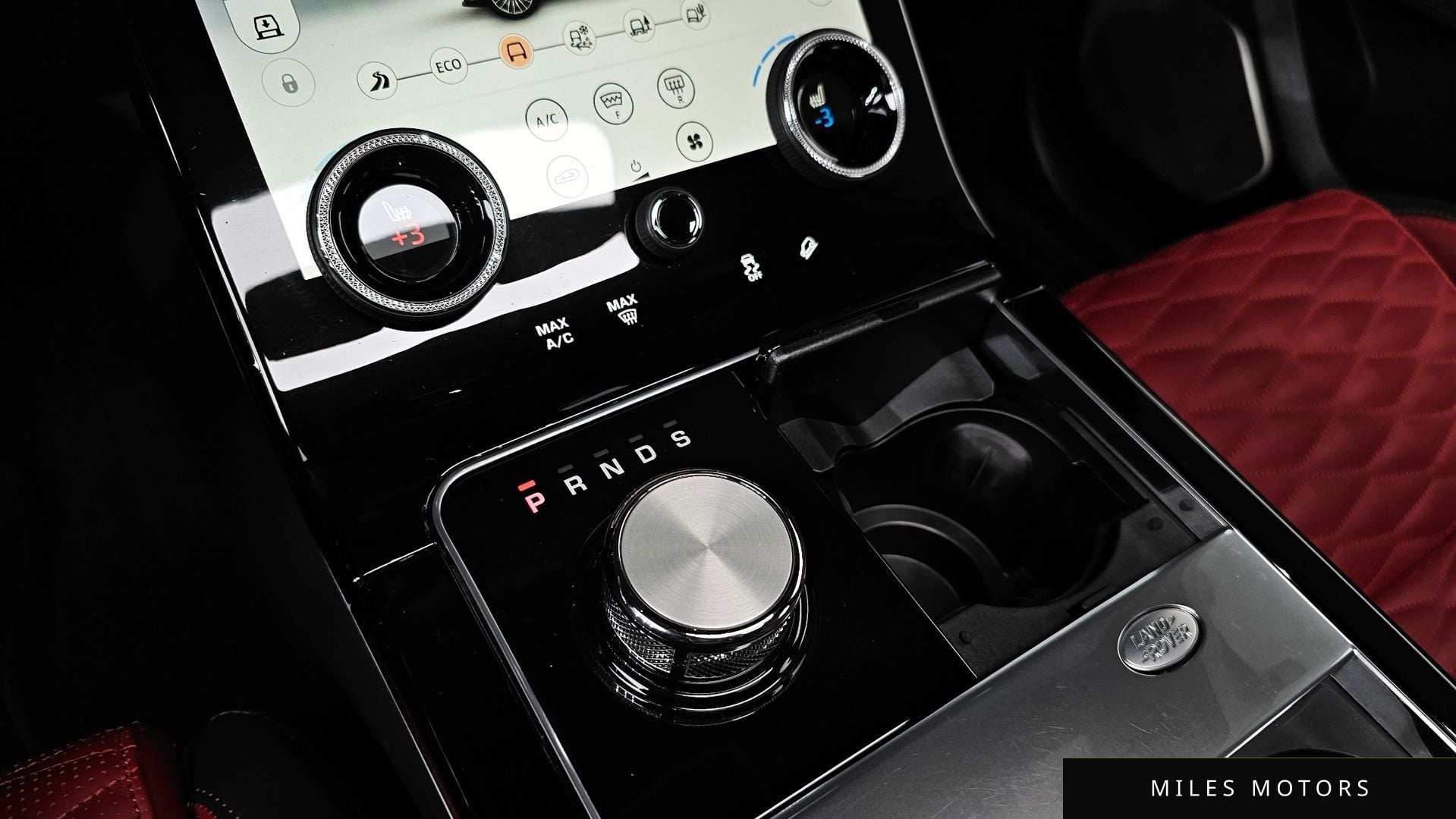 Land Rover Range Rover Velar 2019 — миниатюра 9