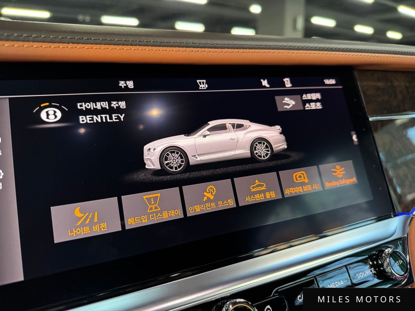 Bentley Continental GT 2021 — миниатюра 11