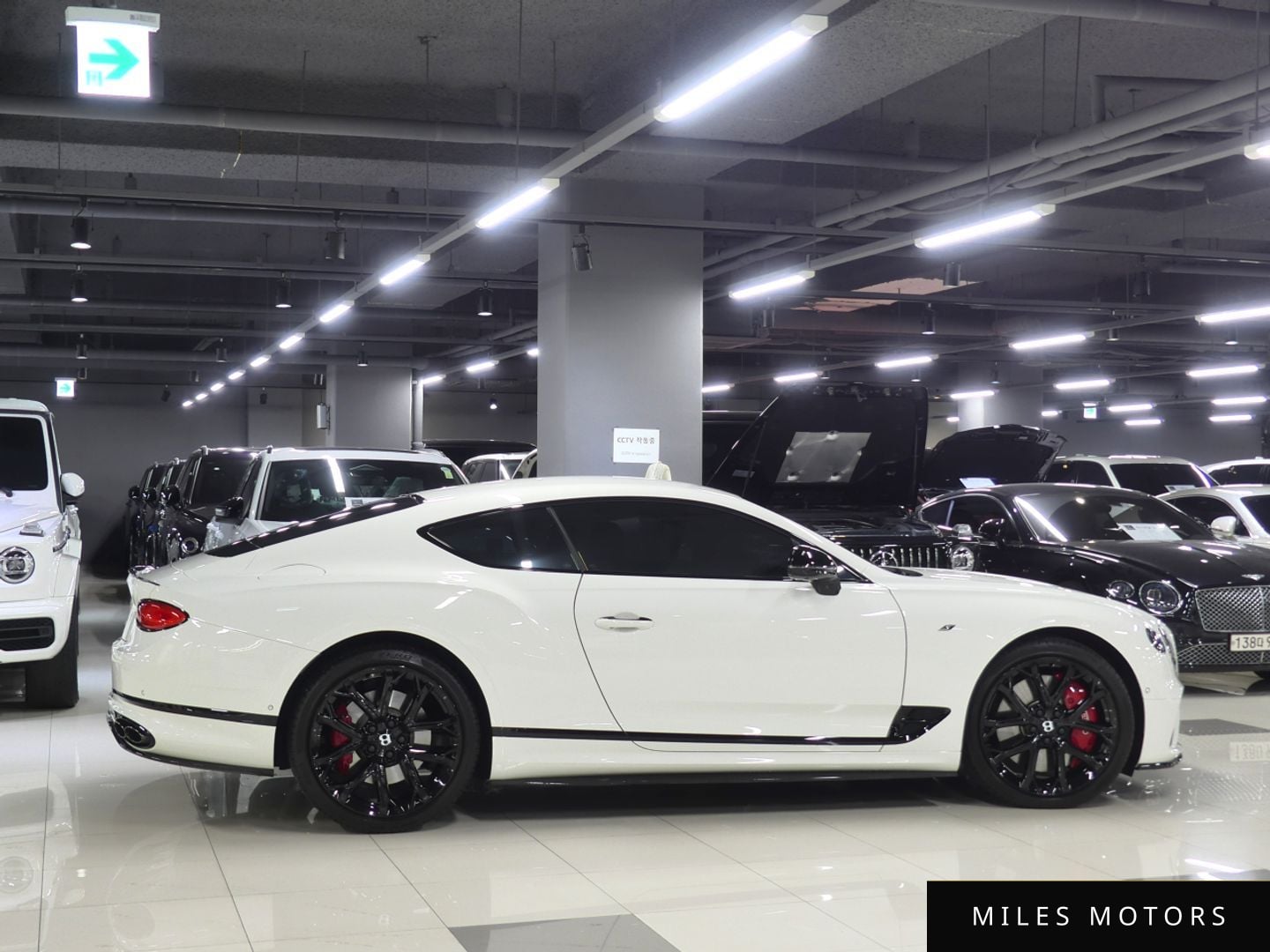 Bentley Continental GT 2023 — миниатюра 2