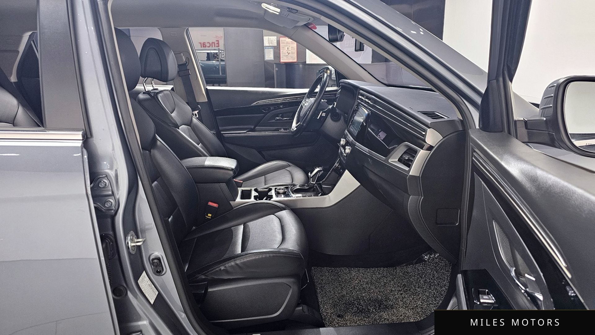 KG Mobility Beautiful Korando 2021 — миниатюра 10
