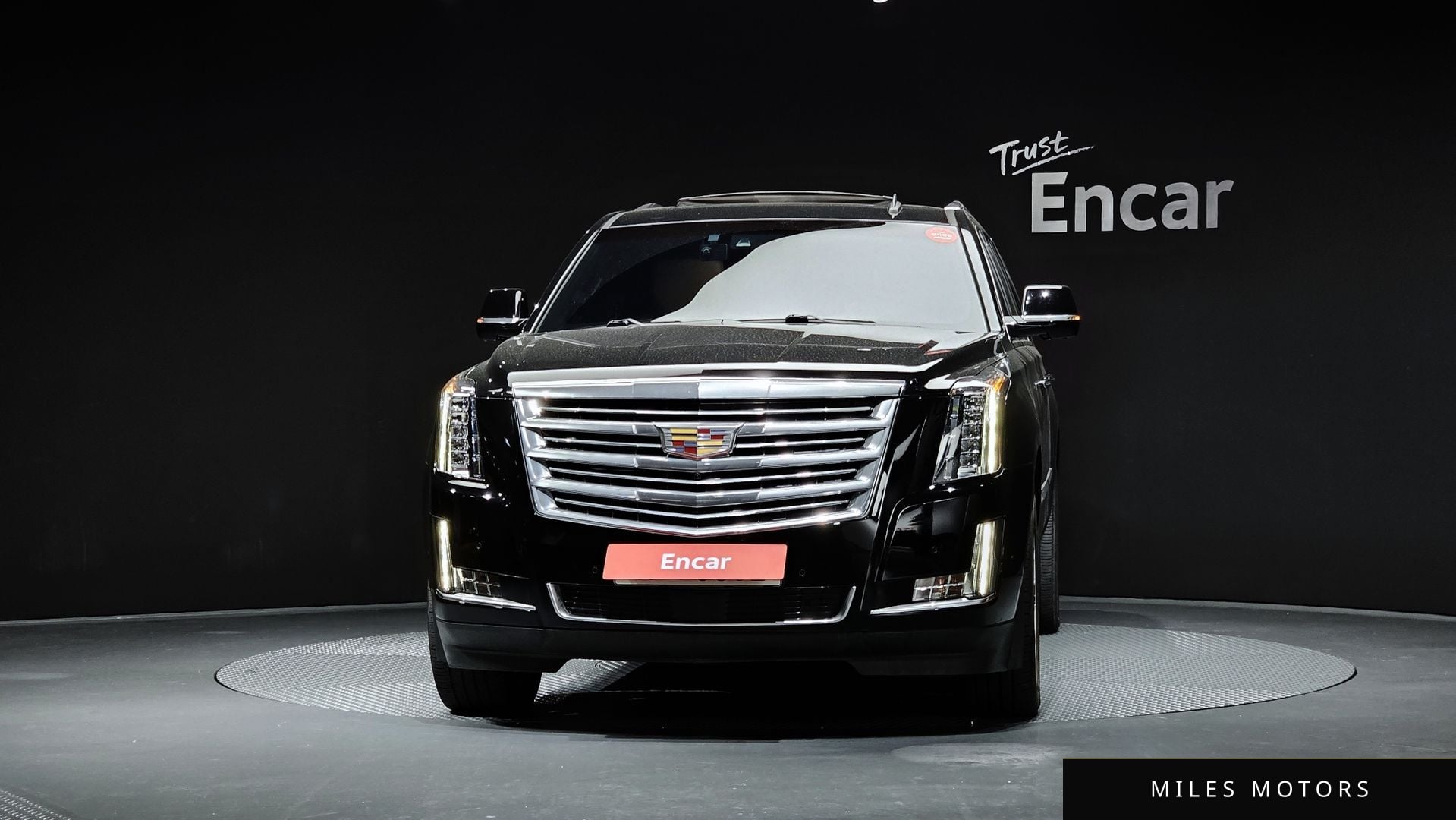 Cadillac Escalade 2017 — миниатюра 3