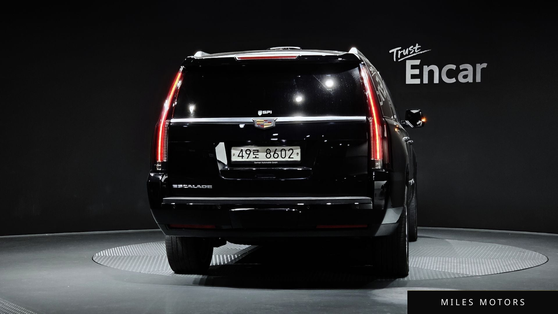 Cadillac Escalade 2017 — миниатюра 4