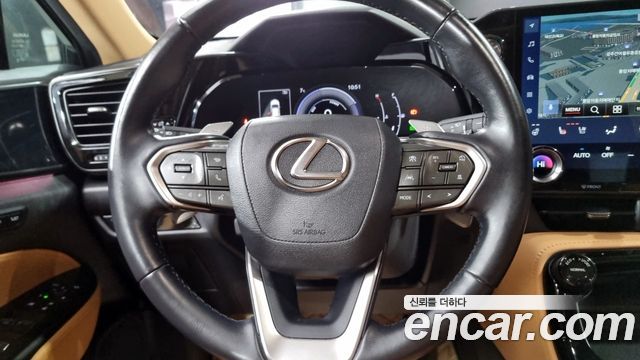 Лексус NX350h 2024 — миниатюра 12