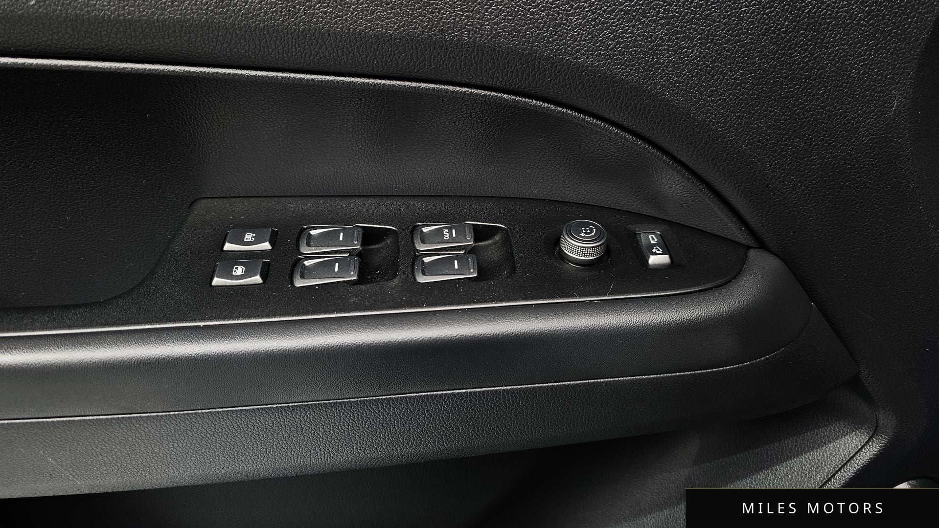 KG Mobility Rexton 2022 — миниатюра 20
