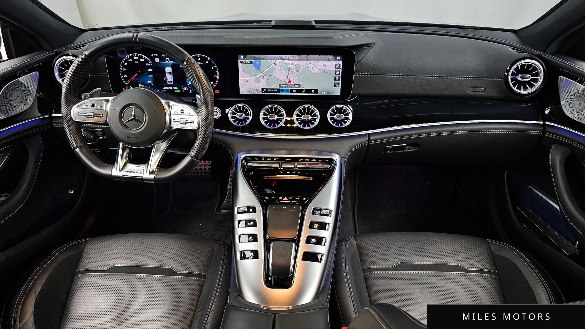 Mercedes-Benz AMG GT 2021 — миниатюра 7