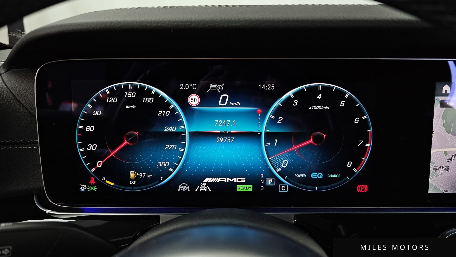 Mercedes-Benz AMG GT 2021 — миниатюра 8