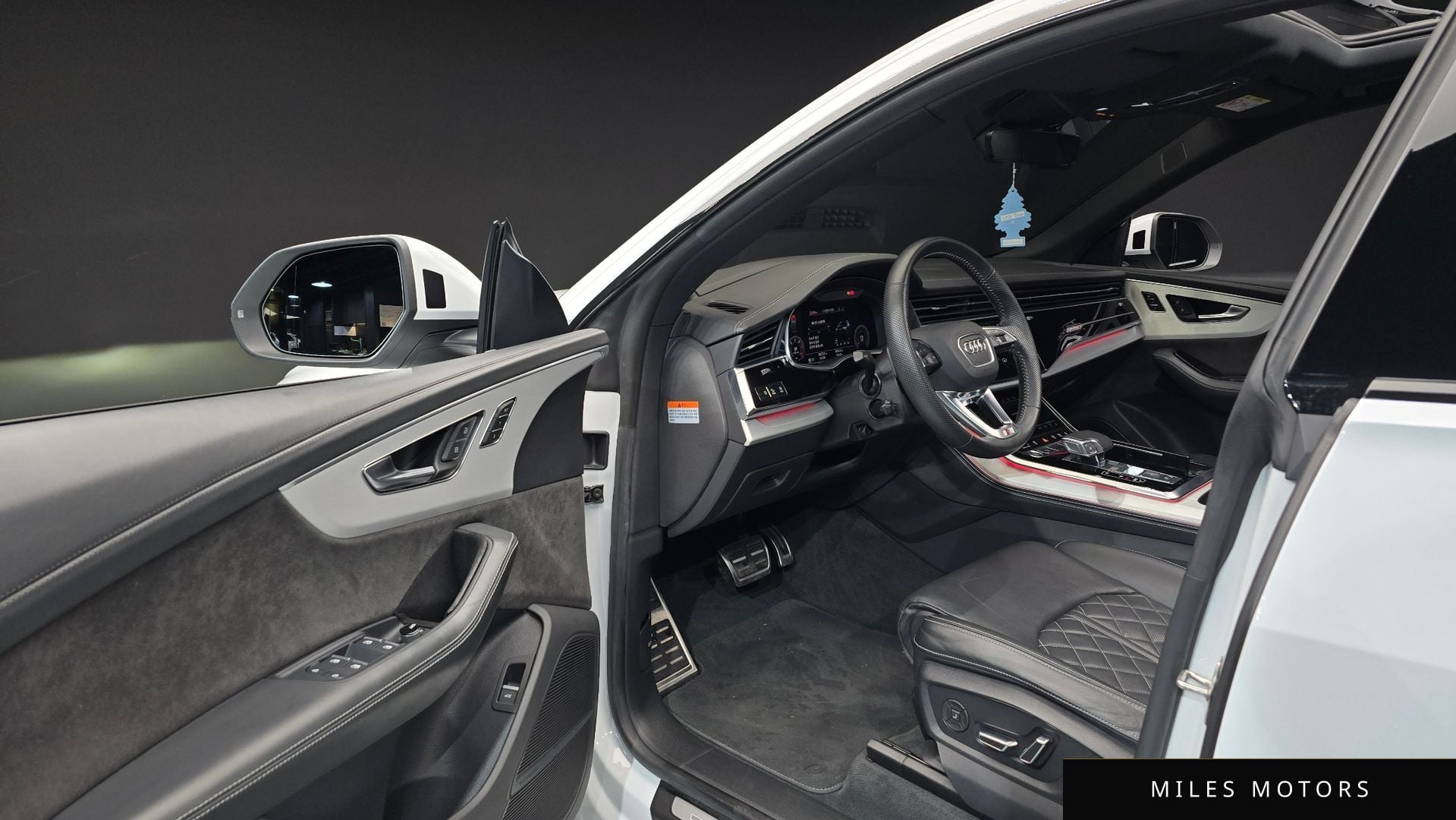 Audi Q8 (4M) 2020 — миниатюра 10