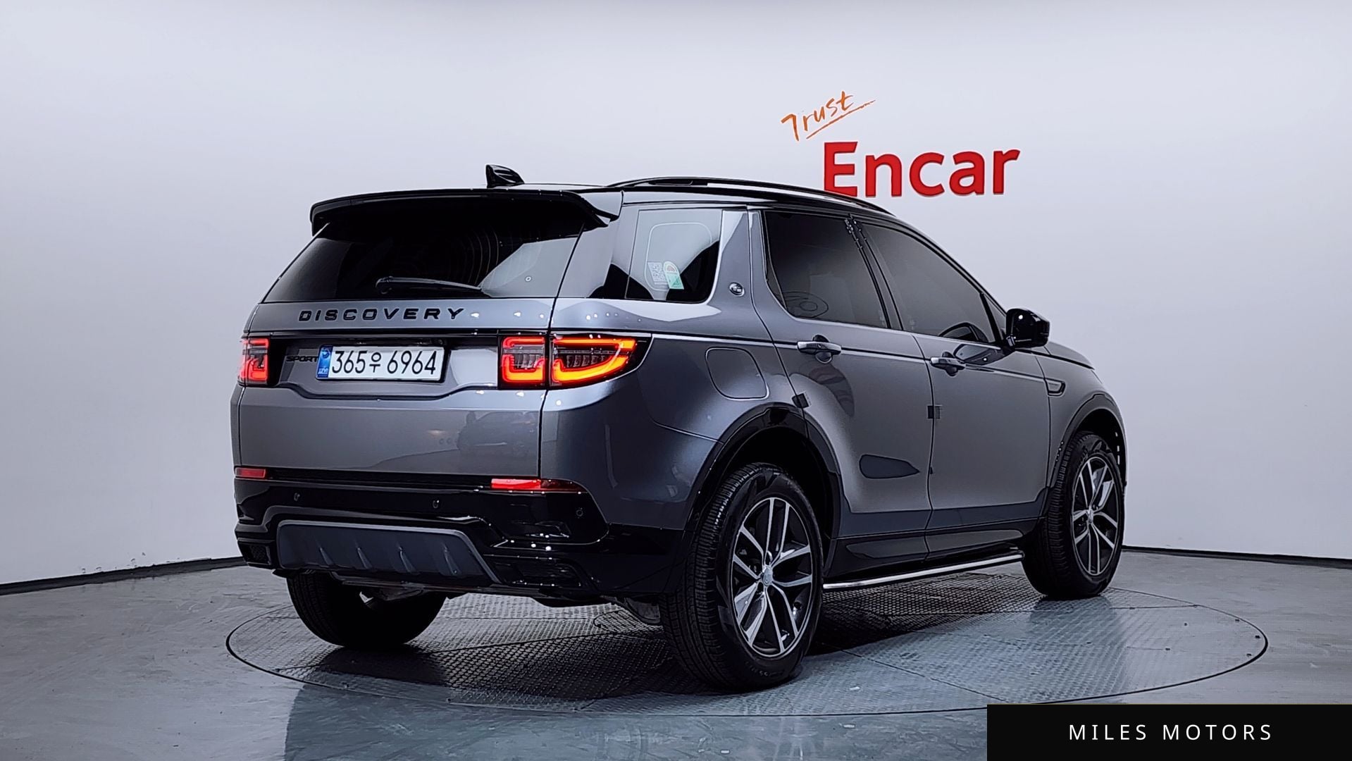 Land Rover Discovery Sport 2025 — миниатюра 2