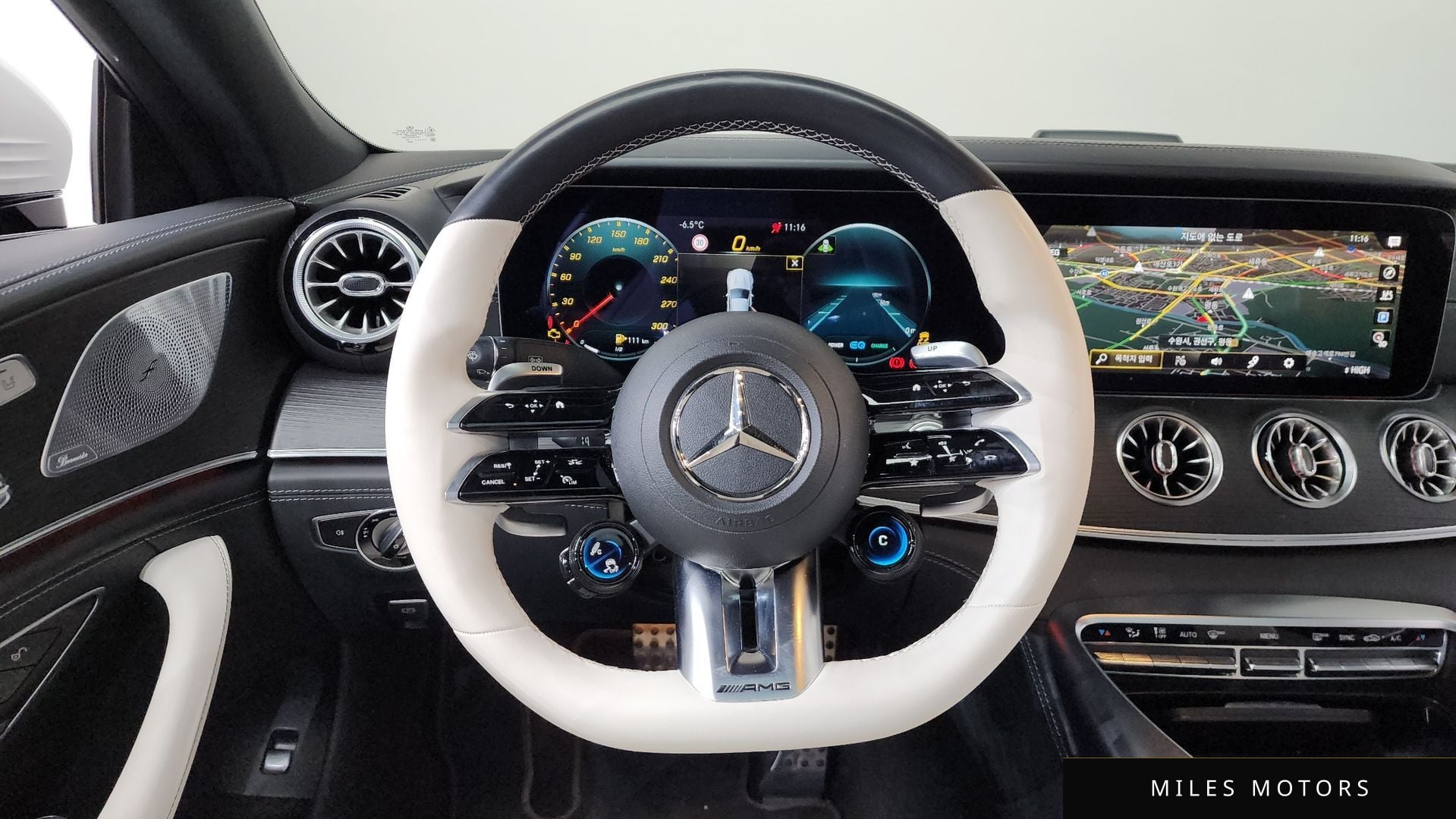 Mercedes-Benz AMG GT 2022 — миниатюра 13