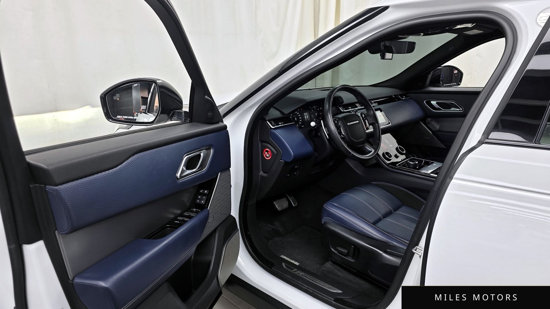 Land Rover Range Rover Velar 2018 — миниатюра 10
