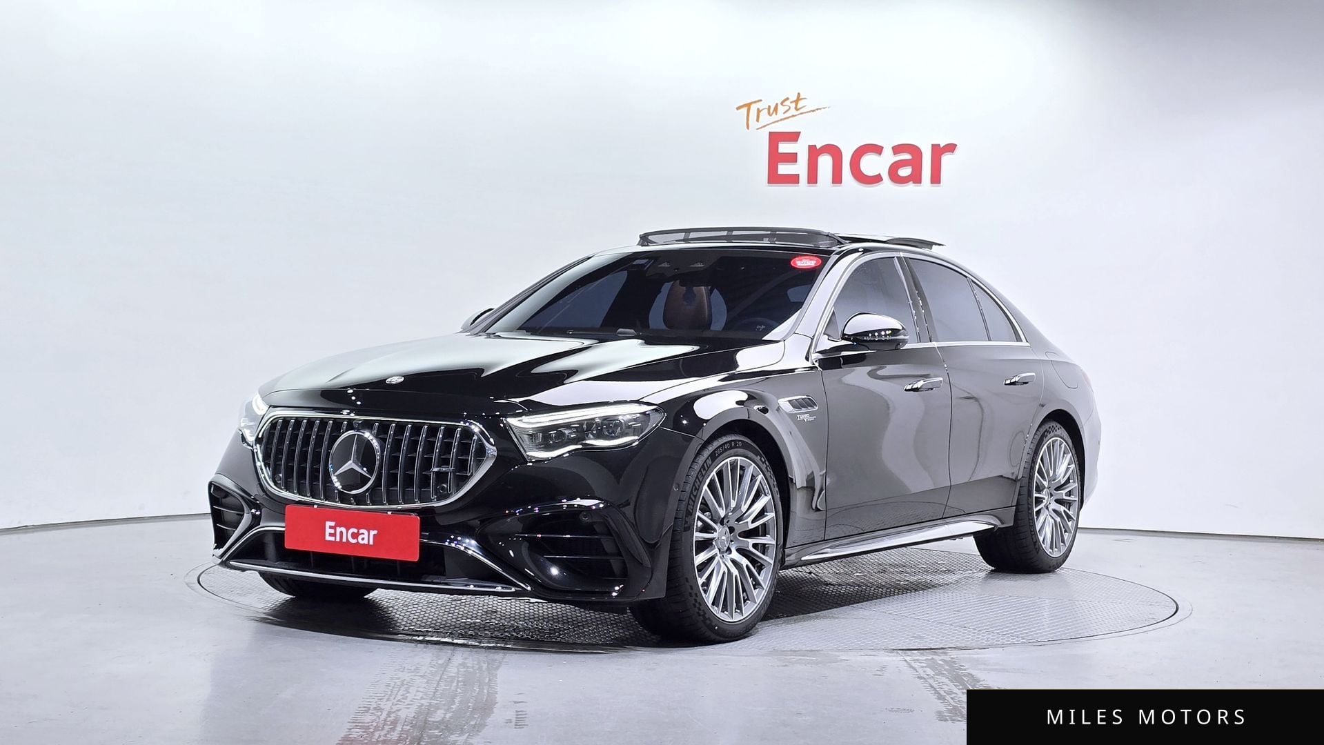 Mercedes-Benz E-Class W214 2025 — фото 1 из 12