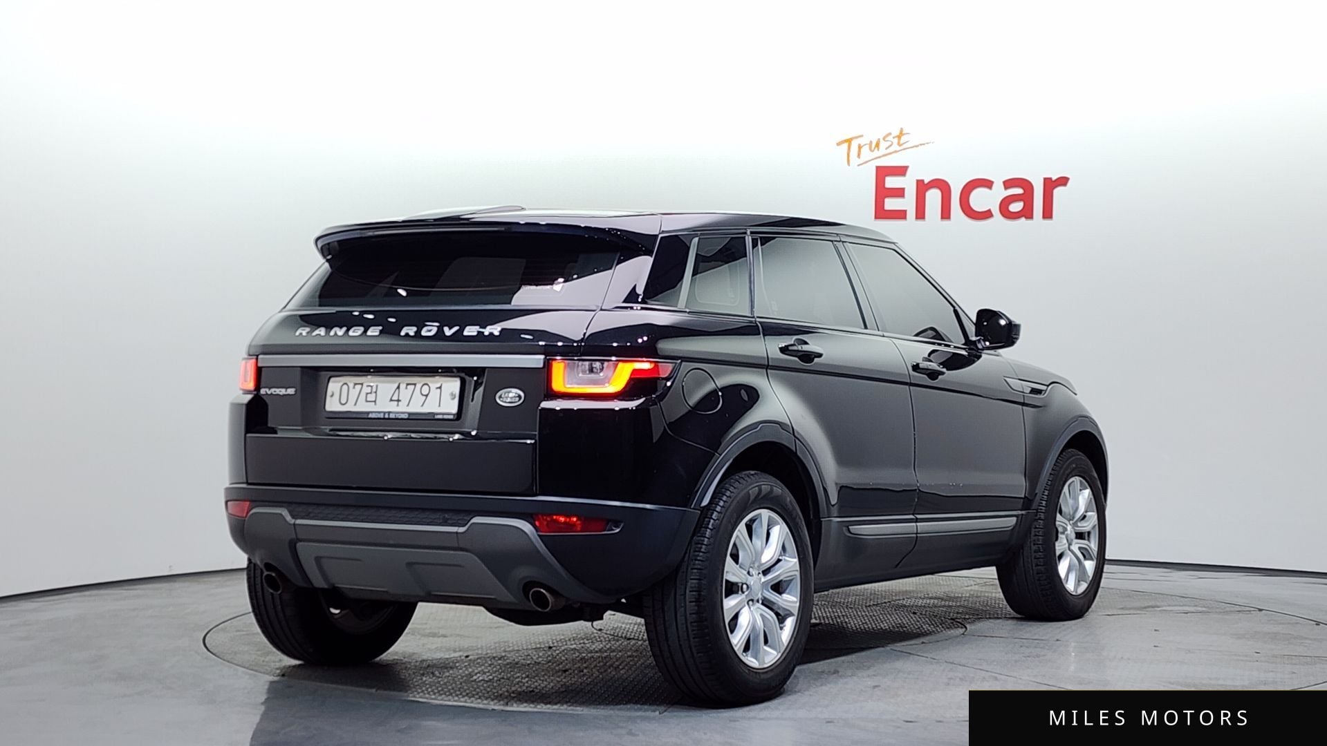 Land Rover Range Rover Evoque 2017 — миниатюра 2