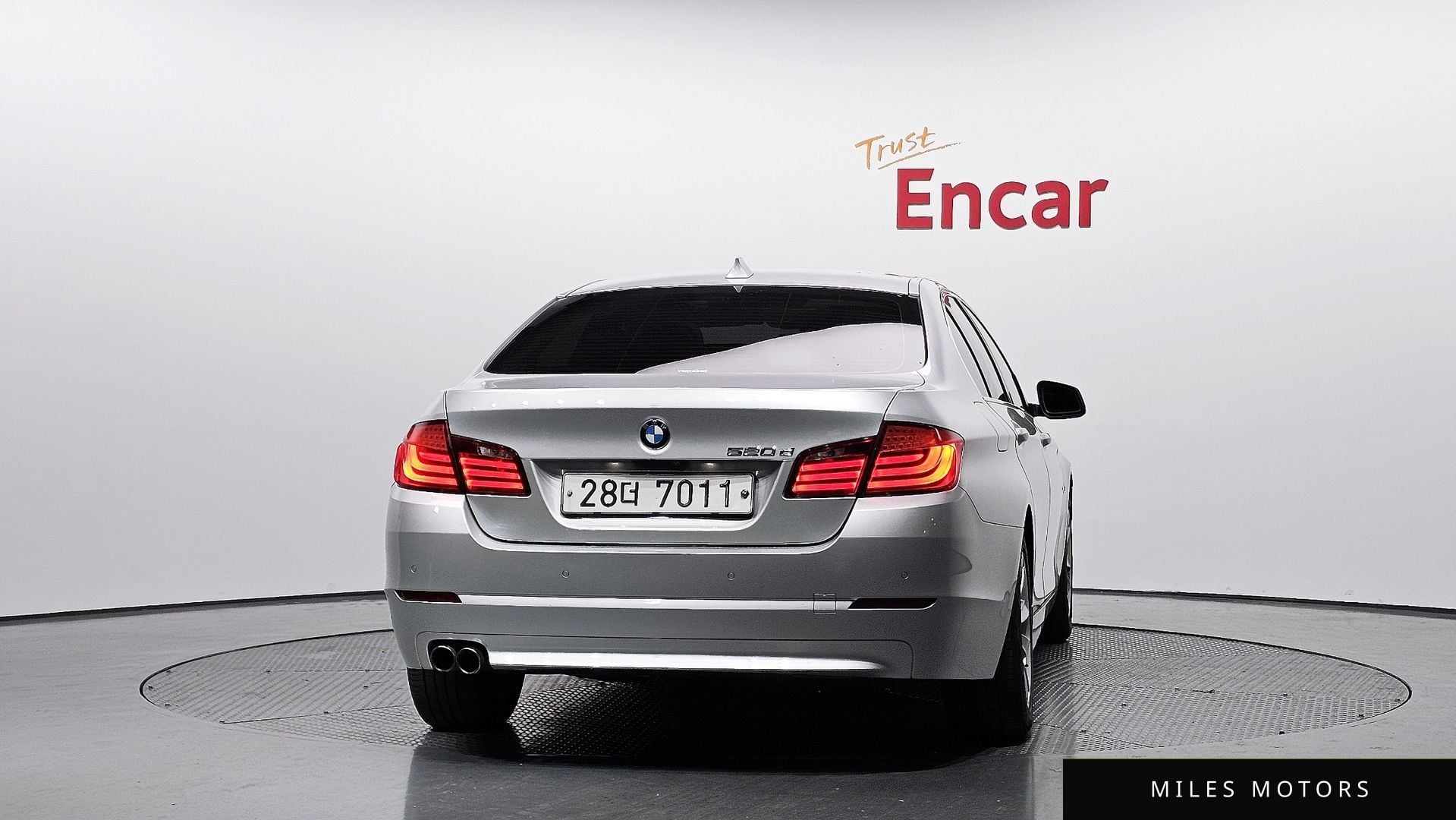 BMW 5 Series (F10) 2013 — миниатюра 4