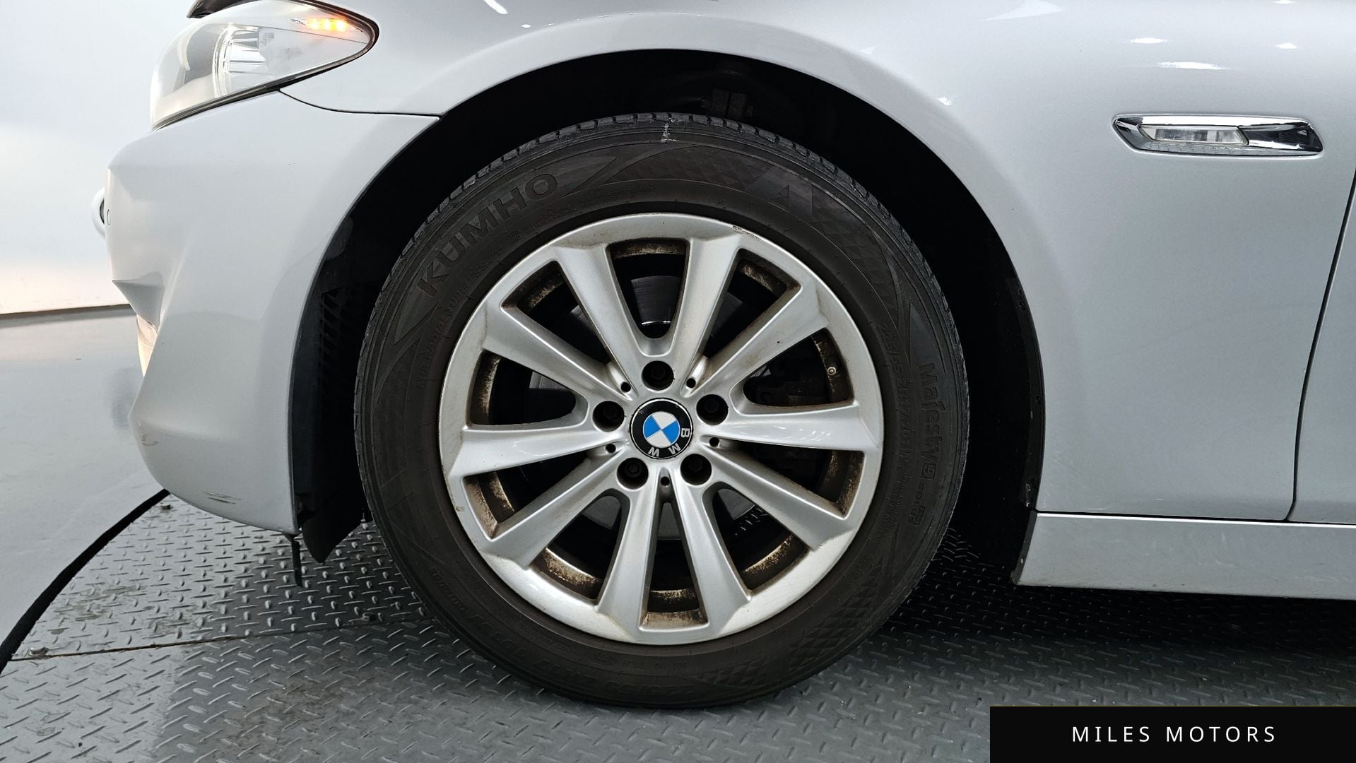 BMW 5 Series (F10) 2013 — миниатюра 5