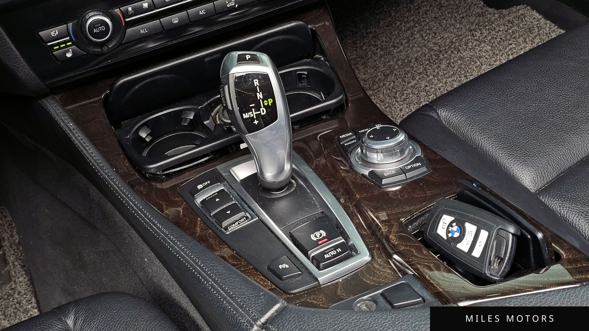 BMW 5 Series (F10) 2013 — миниатюра 8