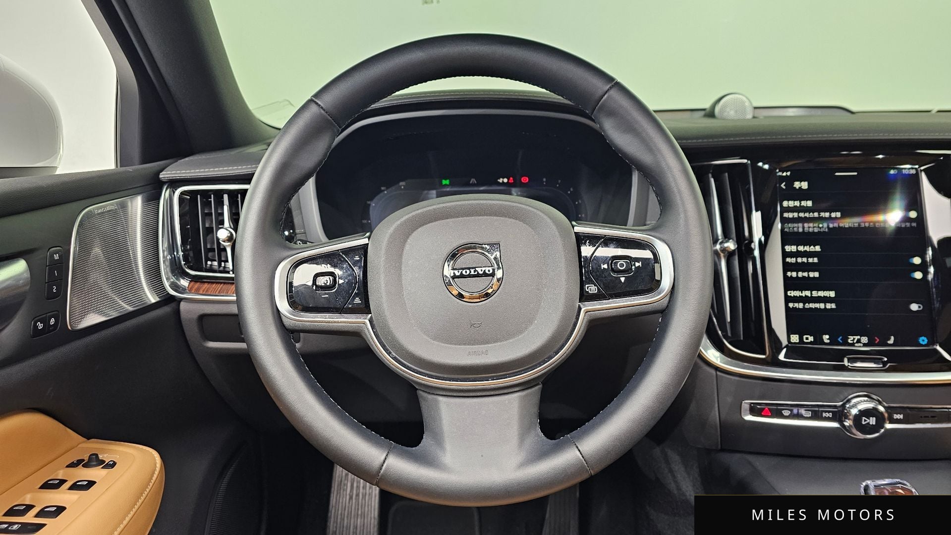 Volvo S60 2025 — миниатюра 14