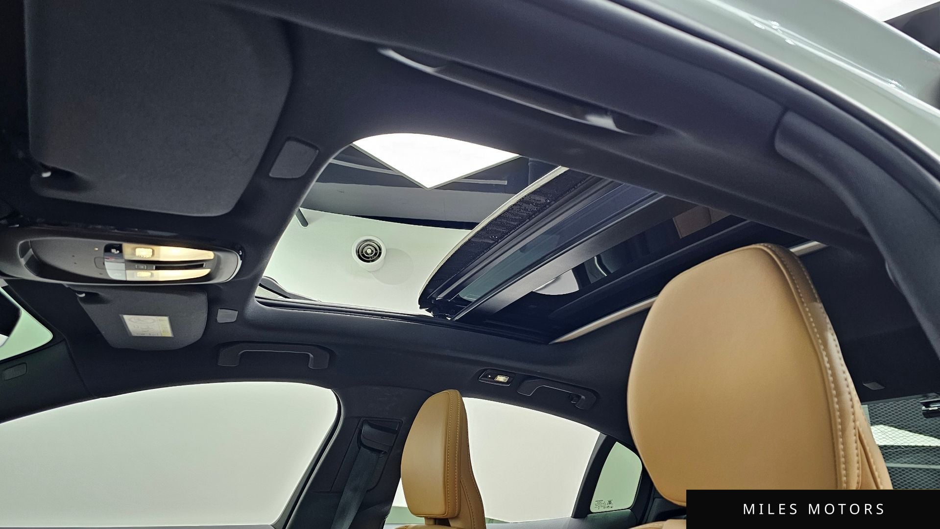 Volvo S60 2025 — миниатюра 15