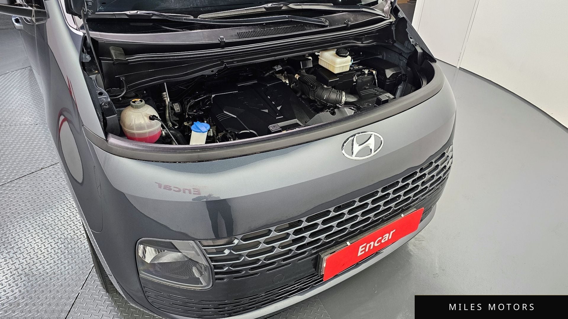 Hyundai 스타리아 2023 — миниатюра 6