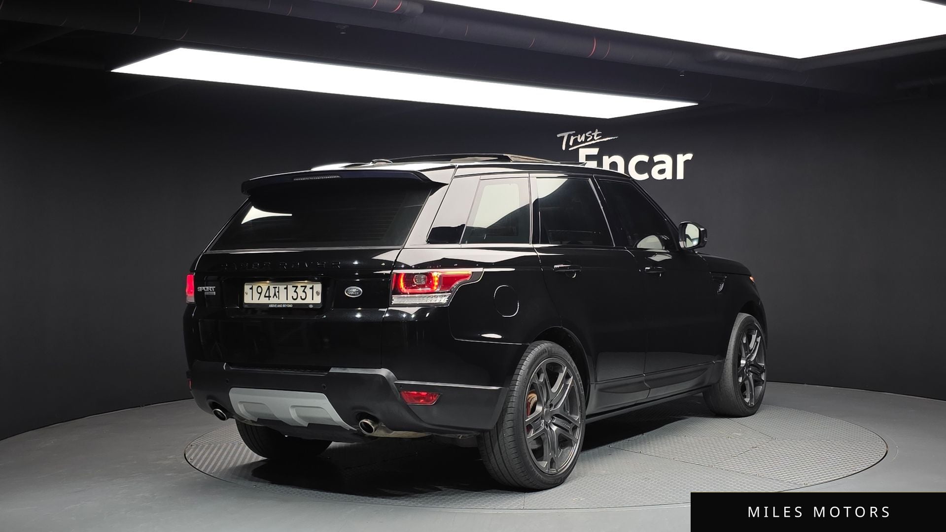 Land Rover Range Rover Sport 2015 — миниатюра 2
