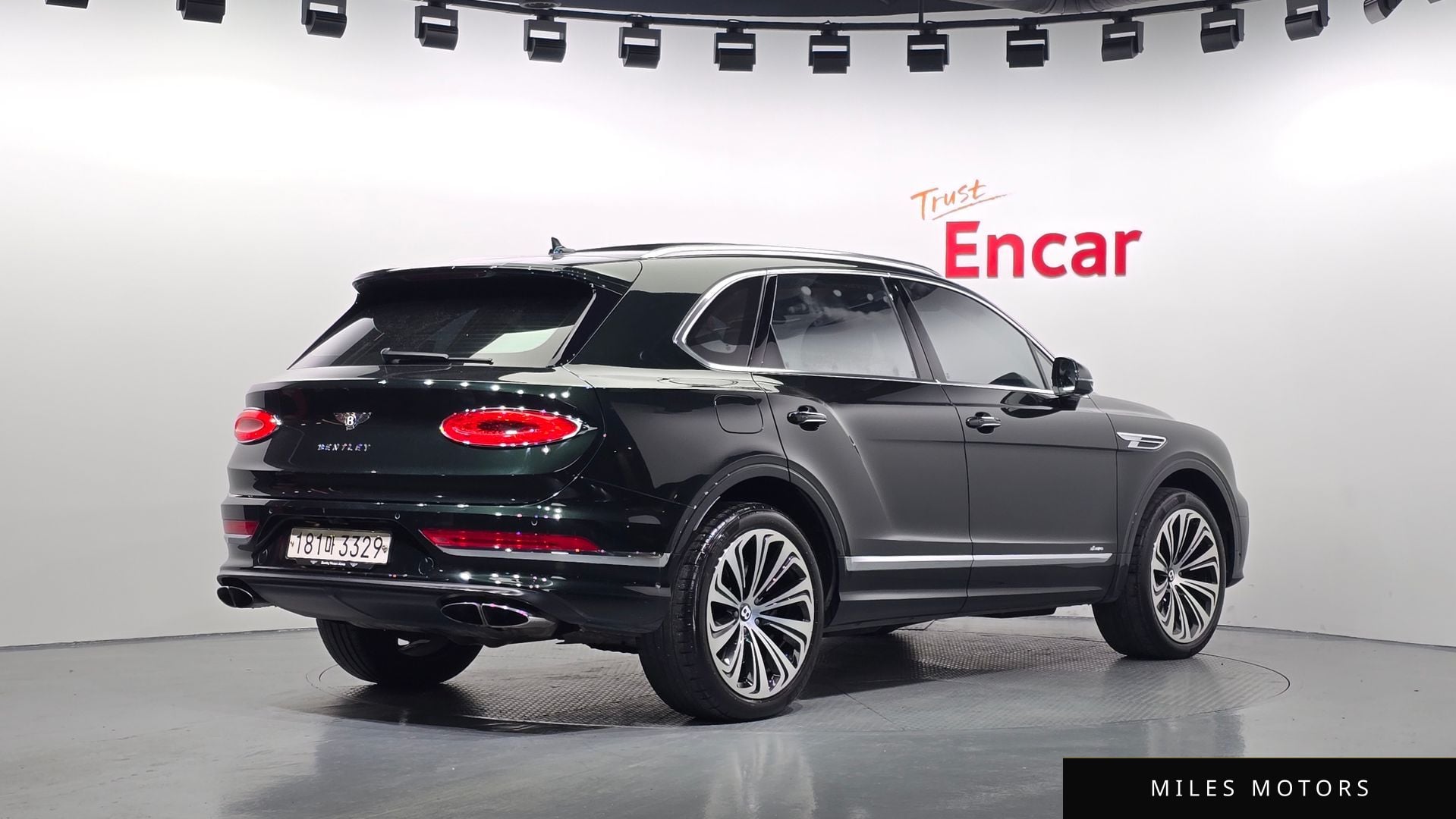 Bentley 벤테이가 2023 — миниатюра 2