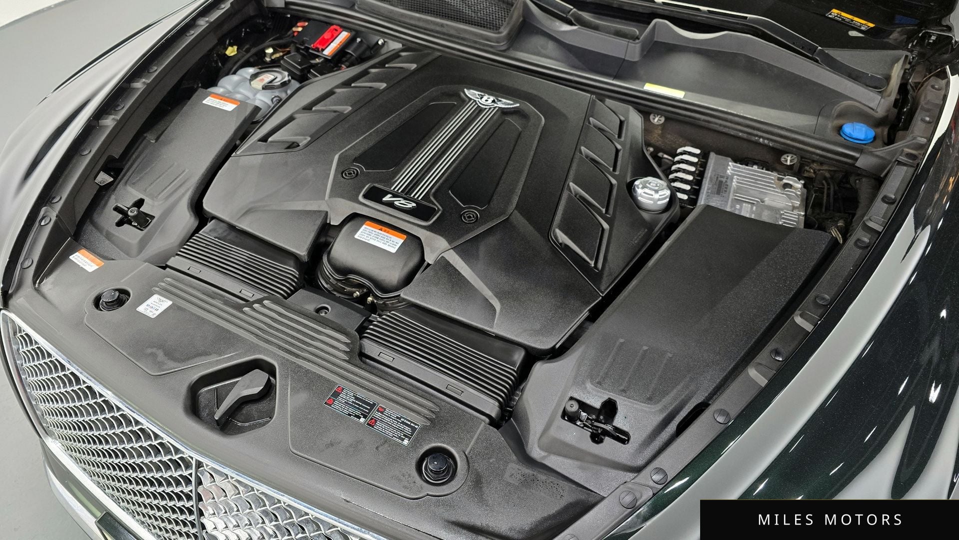 Bentley 벤테이가 2023 — миниатюра 6