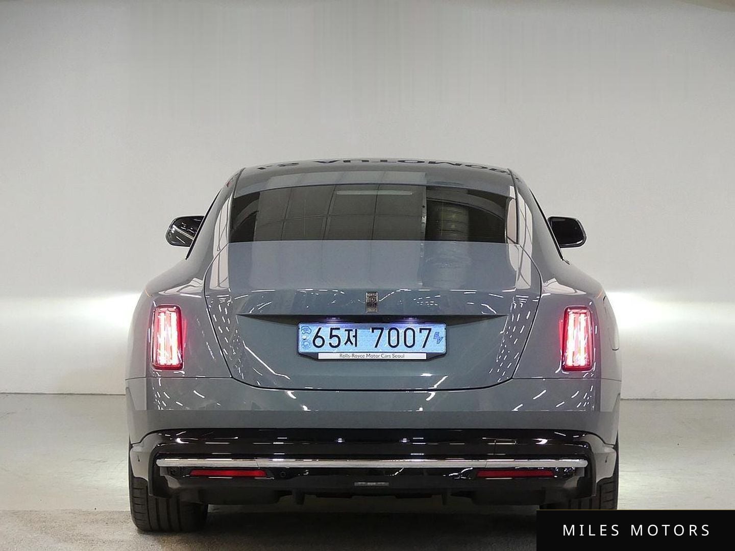 Rolls-Royce 스펙터 2024 — миниатюра 3