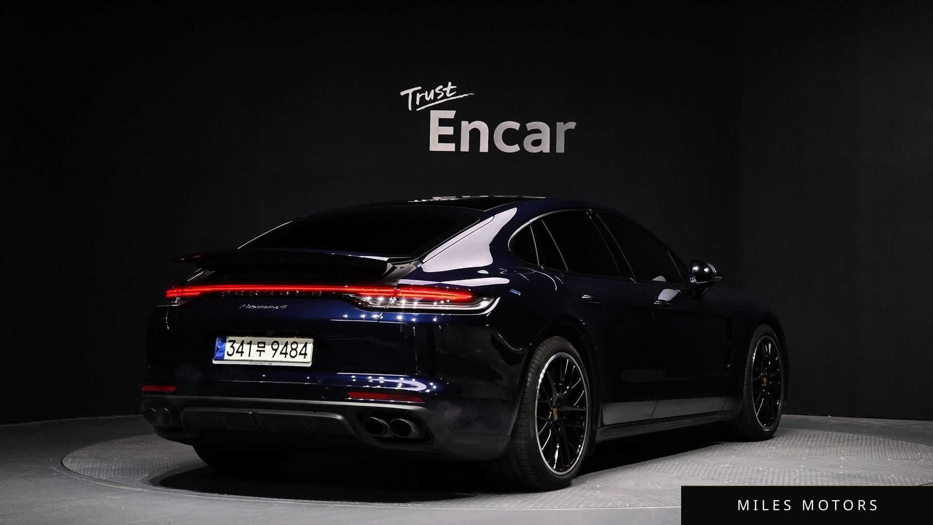 Porsche Panamera 2021 — миниатюра 2