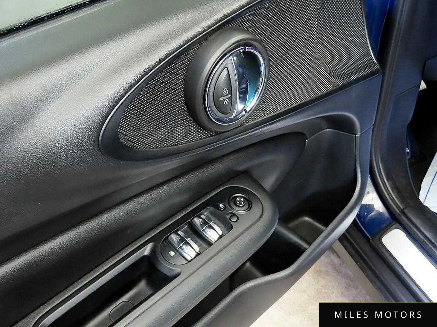 MINI Clubman 2018 — миниатюра 13