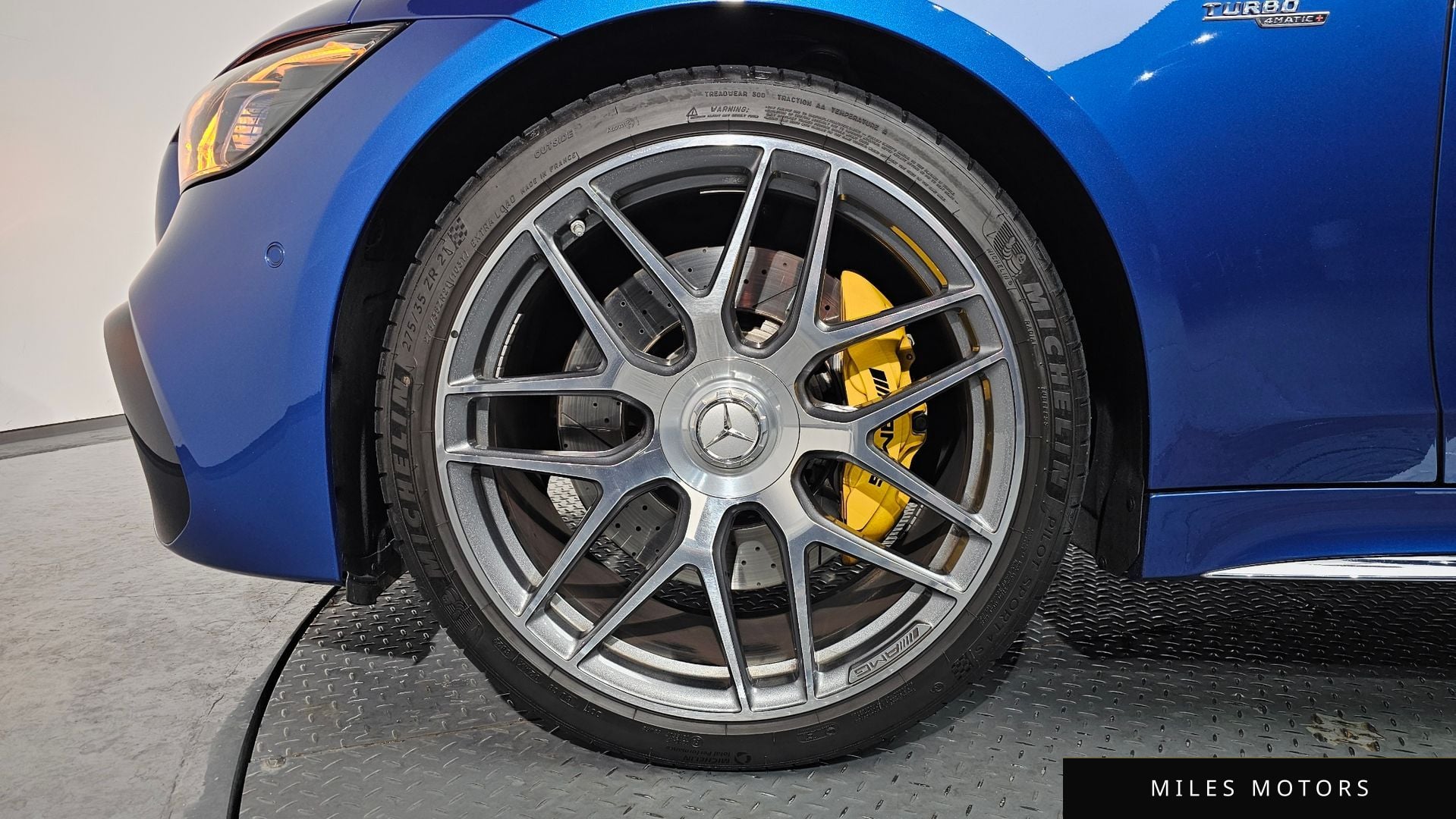 Mercedes-Benz AMG GT 2023 — миниатюра 4
