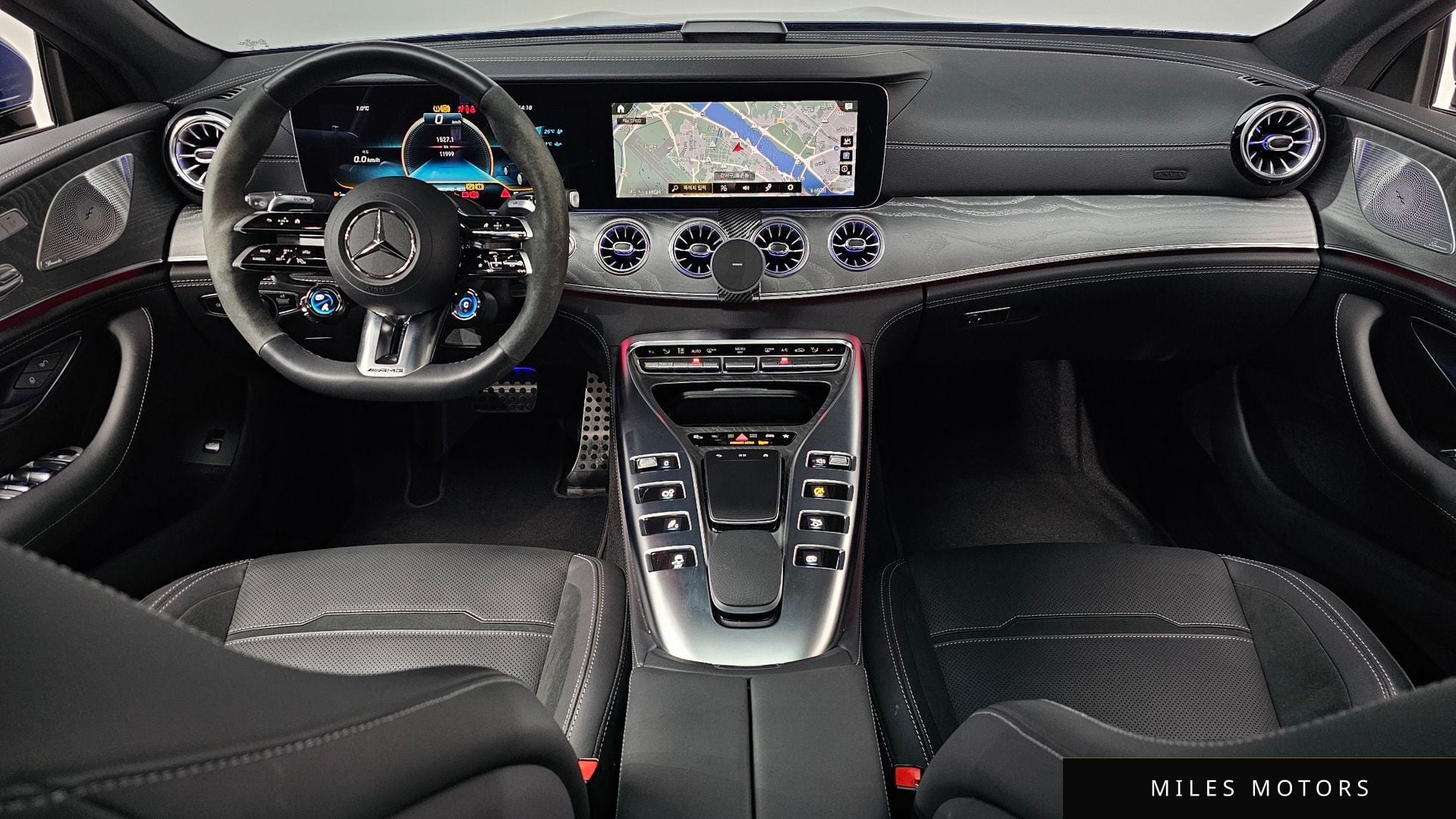 Mercedes-Benz AMG GT 2023 — миниатюра 6