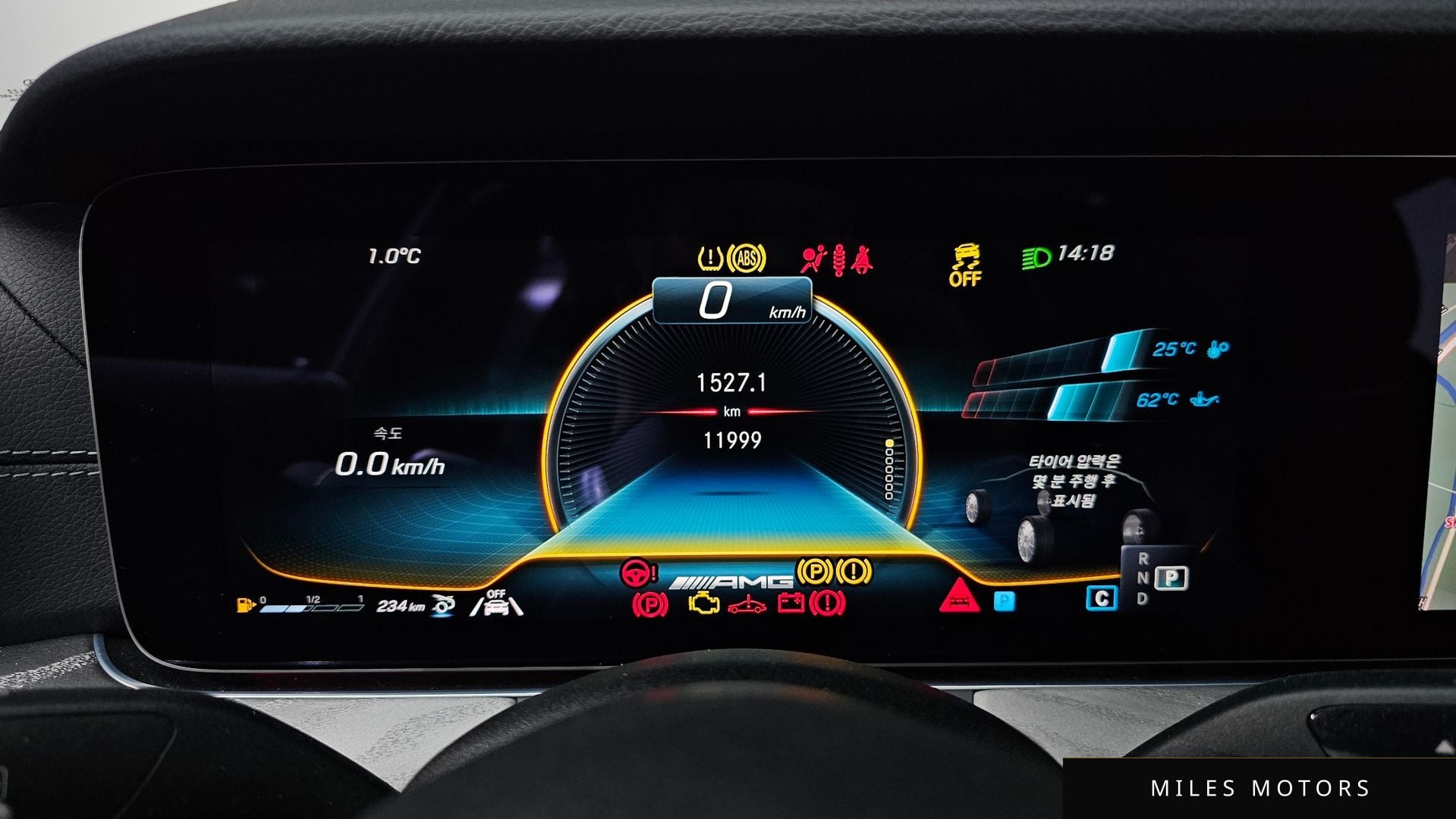 Mercedes-Benz AMG GT 2023 — миниатюра 7