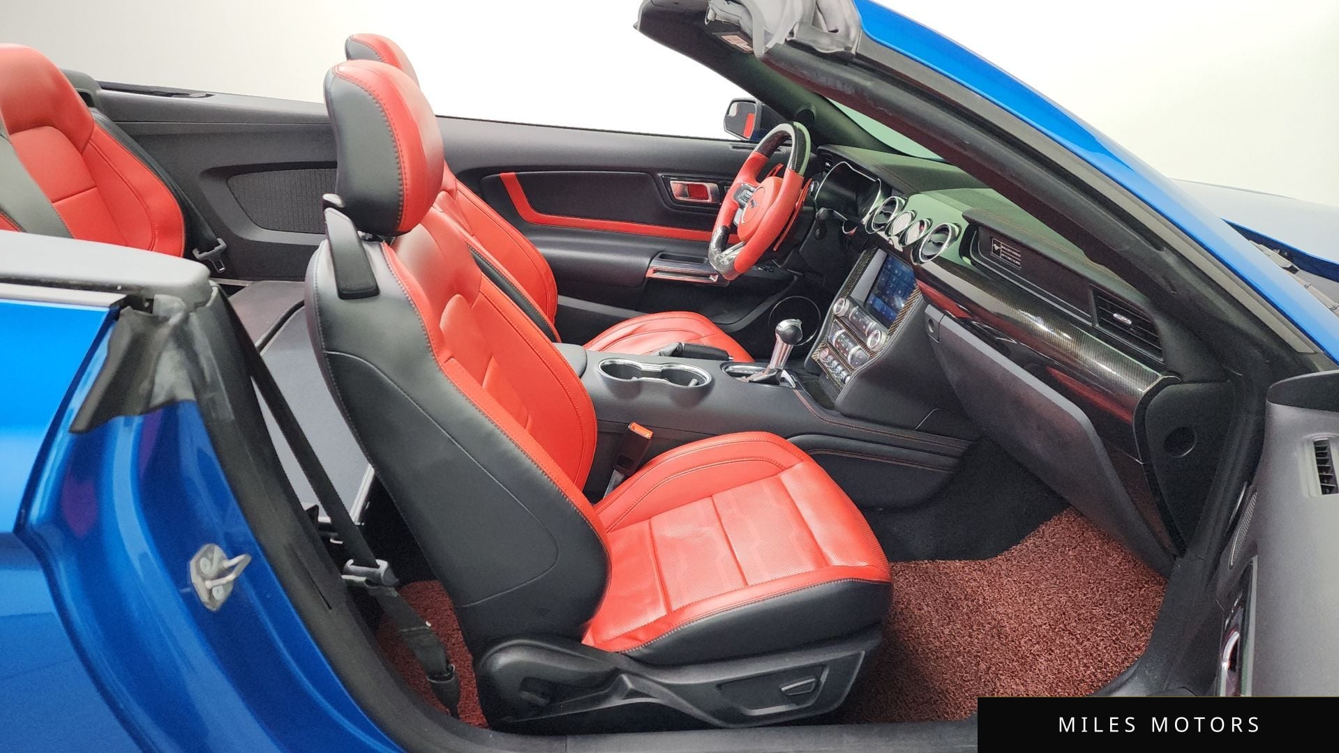 Ford 머스탱 2020 — миниатюра 11