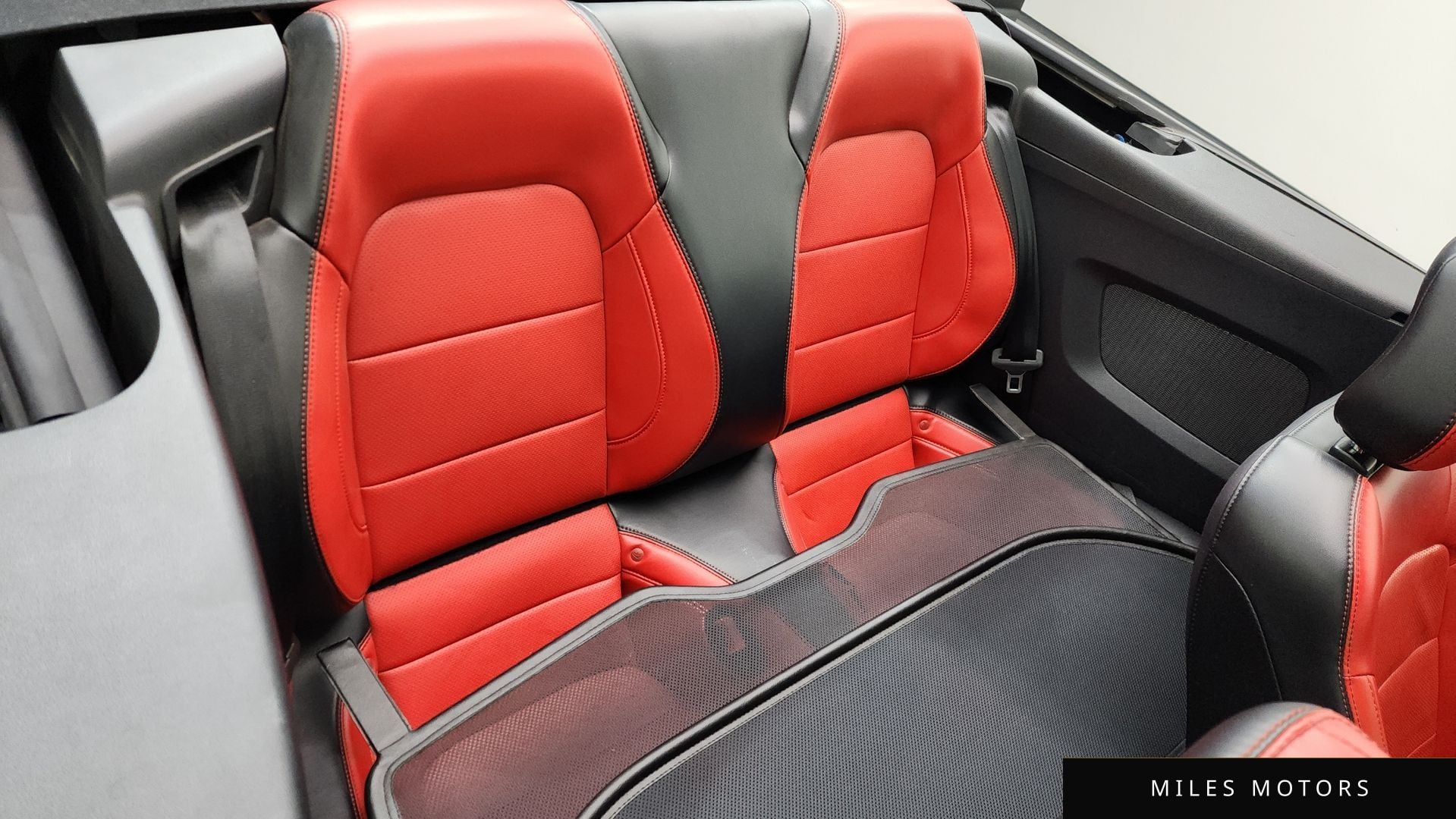 Ford 머스탱 2020 — миниатюра 12