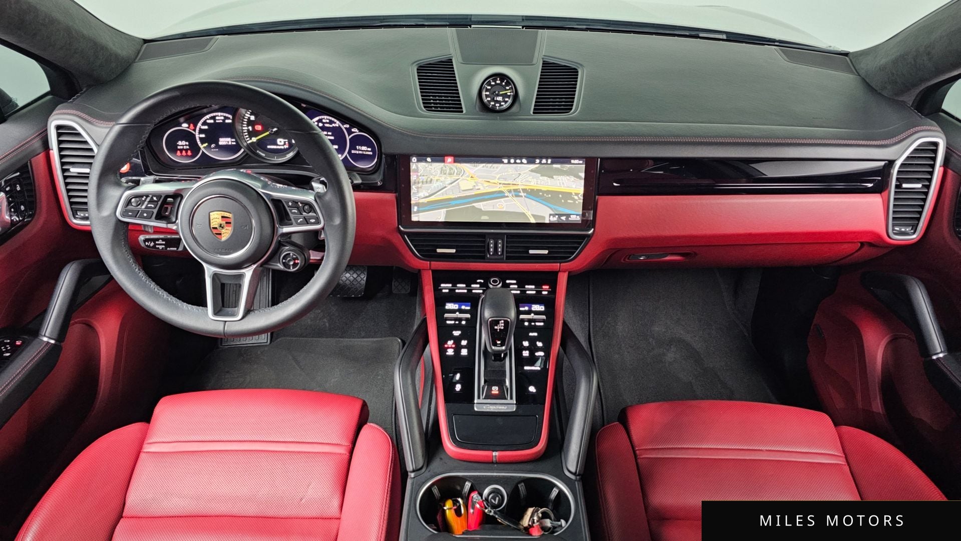 Porsche Cayenne 2021 — миниатюра 7