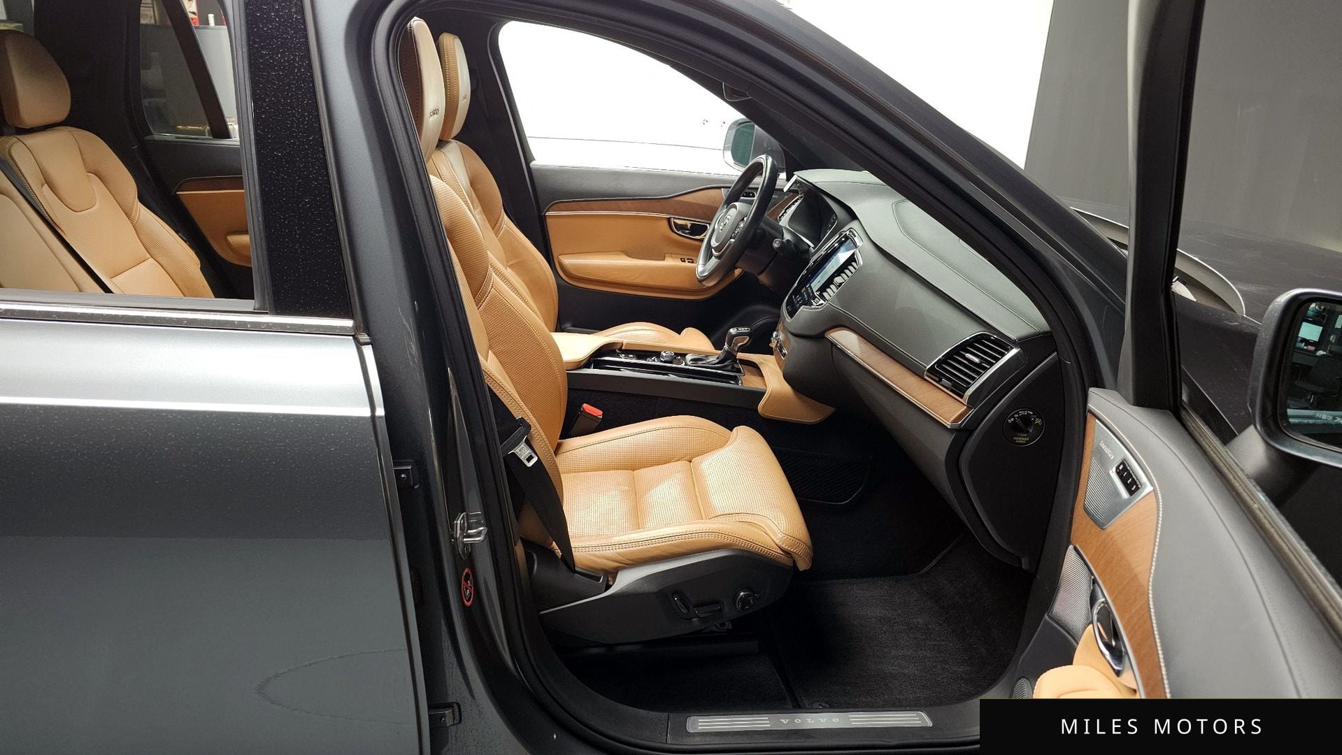 Volvo XC90 2019 — миниатюра 11
