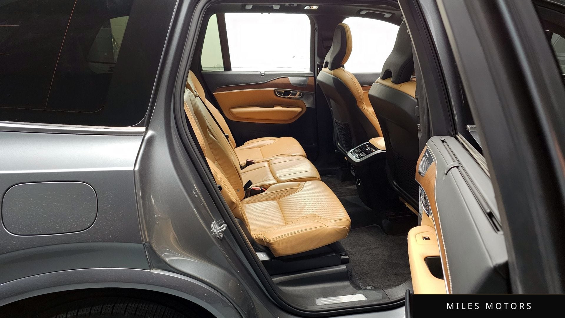 Volvo XC90 2019 — миниатюра 12