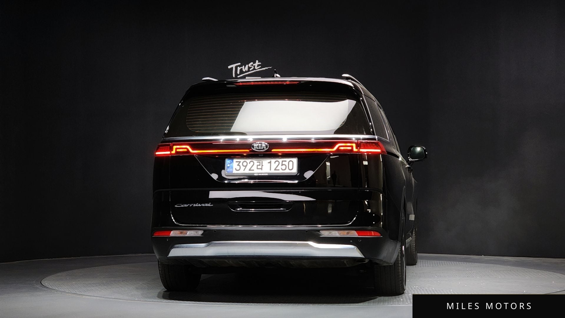Kia Carnival 2021 — миниатюра 4