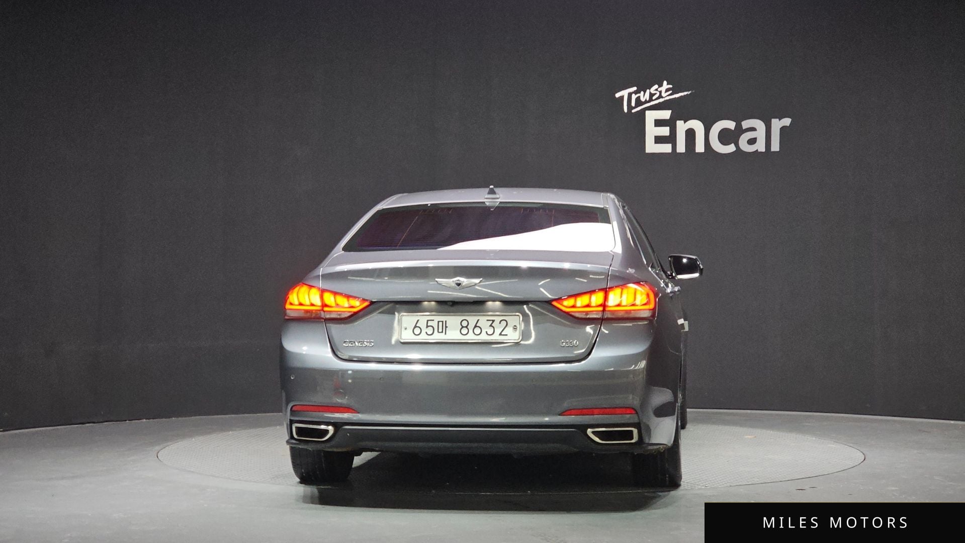 Hyundai Genesis 2015 — миниатюра 4