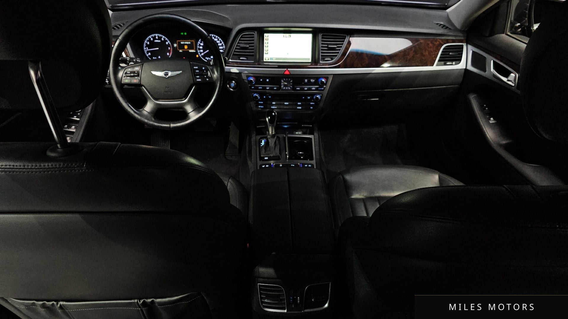 Hyundai Genesis 2015 — миниатюра 7