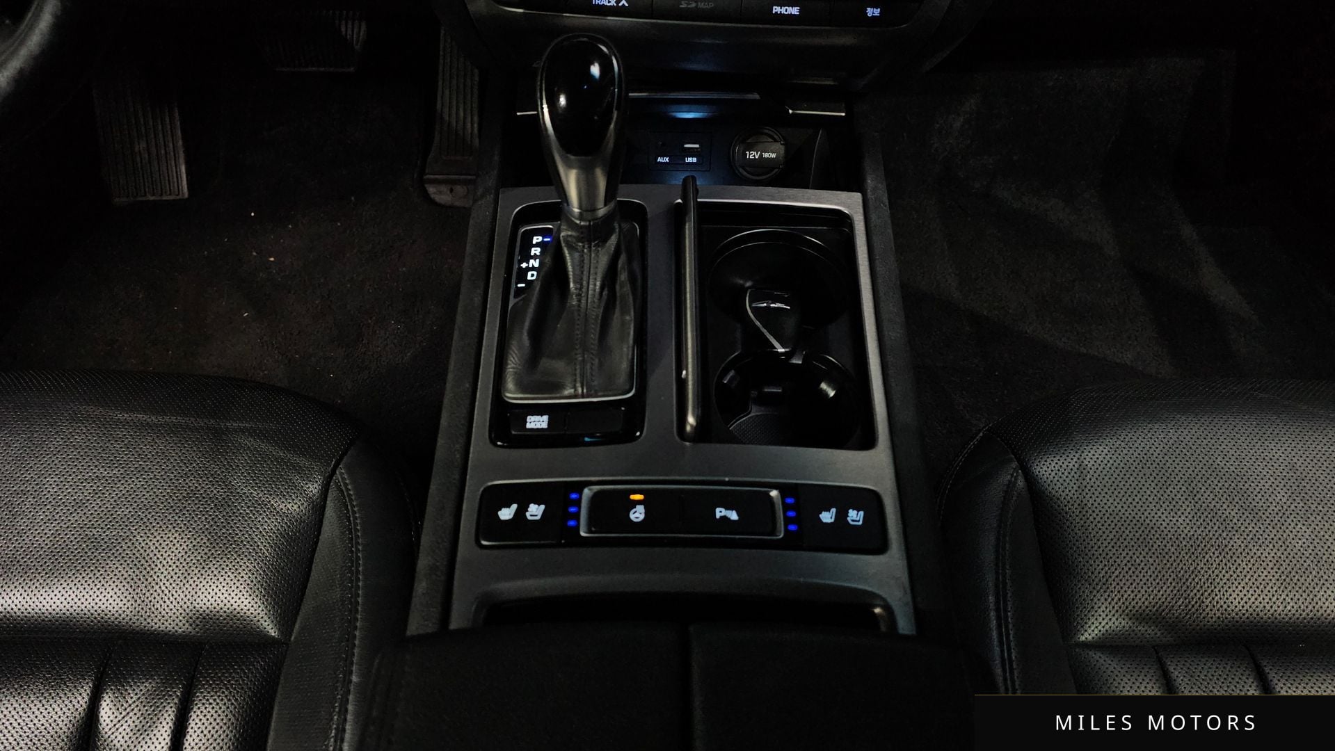 Hyundai Genesis 2015 — миниатюра 9